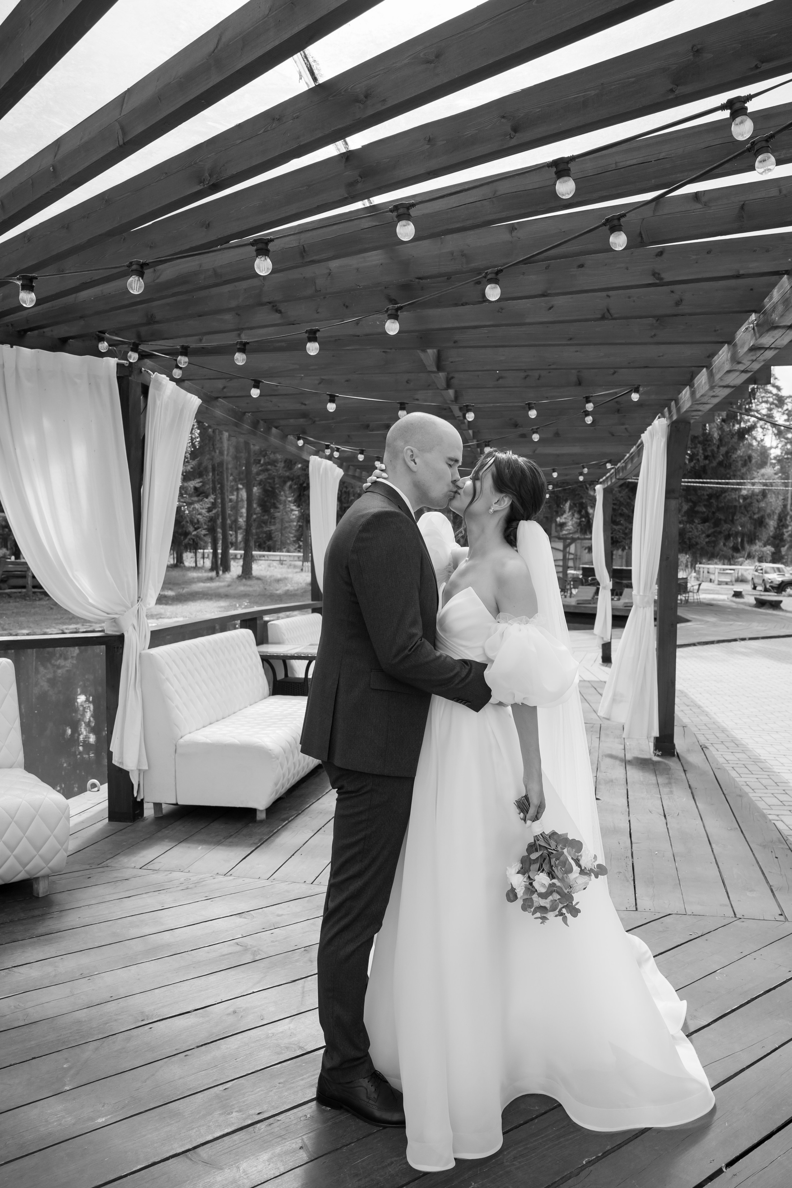 Полина и Дмитрий, загородный клуб «Барин», ЗАГС в г. Пушкино. Свадебный и репортажный фотограф (Москва, Королев и другие)