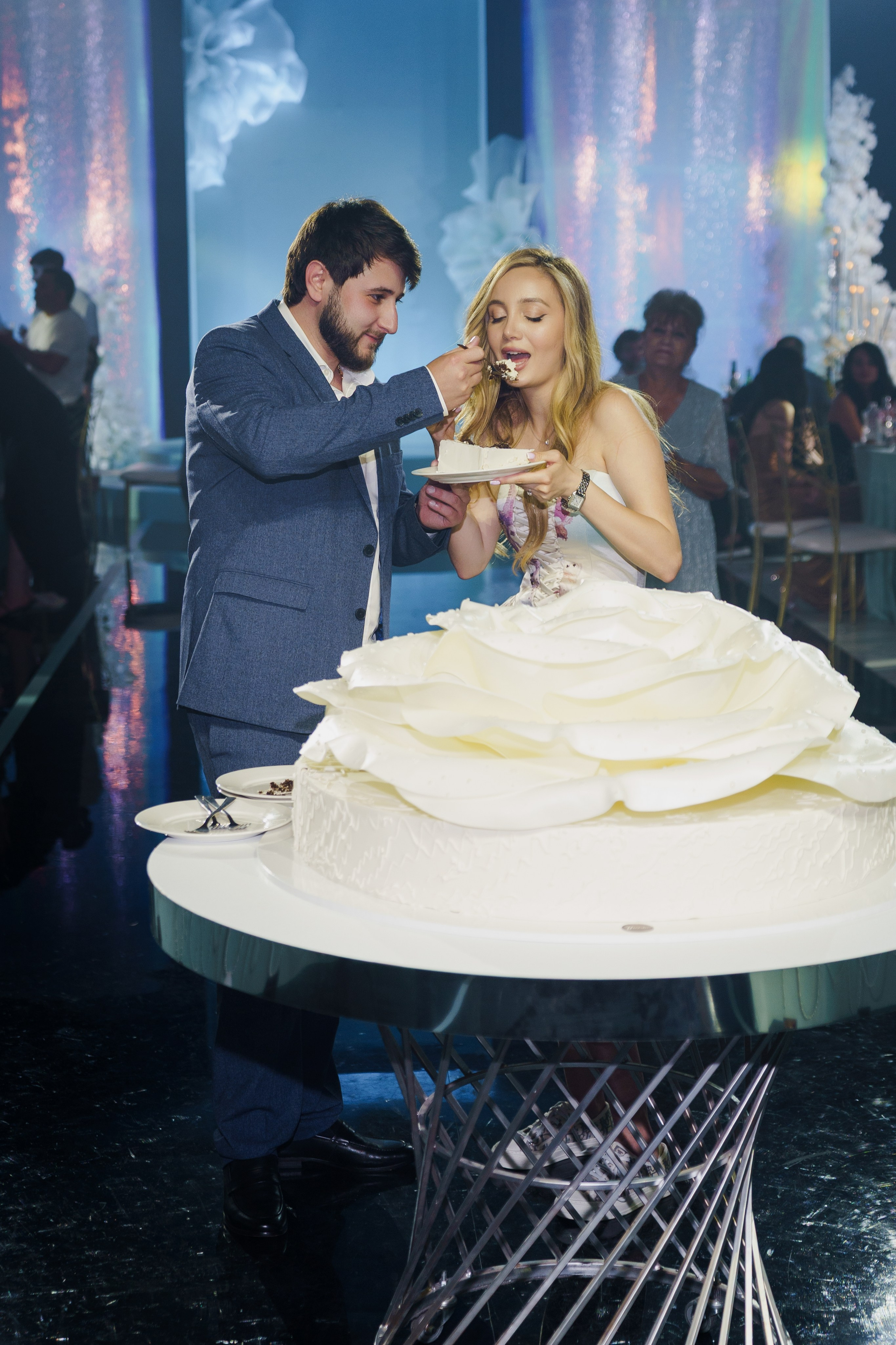 Красивое сватовство со звездами в Сид Холе в Пятигорске! ТВИНС СТУДИО. ТВИНС СТУДИО — лучшие свадебные фотографы и видеографы в Краснодаре