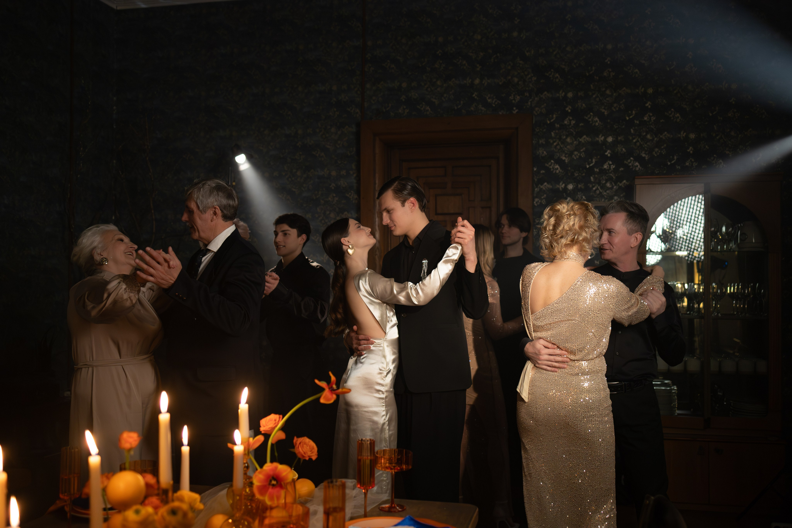 Миша и Алина | камерная свадьба. Свадебный фотограф в Москве Наталья Струкова