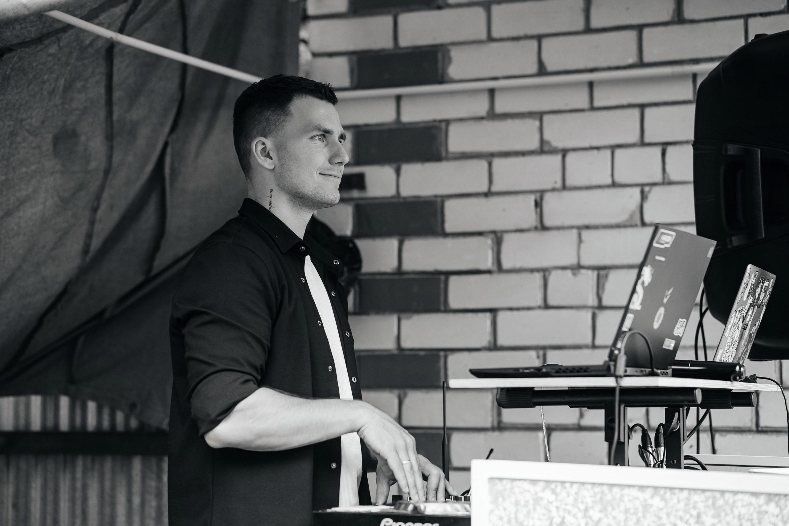 «Свадьба Даши и Артема». Школьный фотограф в Валуйках. Фотосессии для выпускников и изготовление выпускных альбомов в городе Валуйки и в Белгородской области