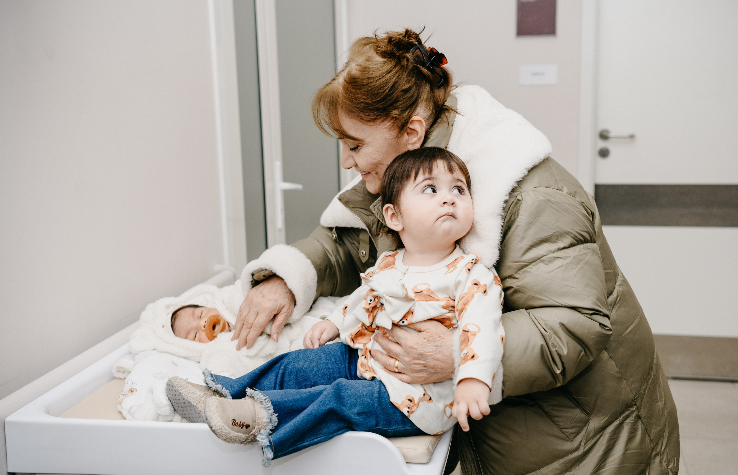 Выписка Микаэллы. 4 роддом. Фотограф на выписку из роддома в Москве и МО