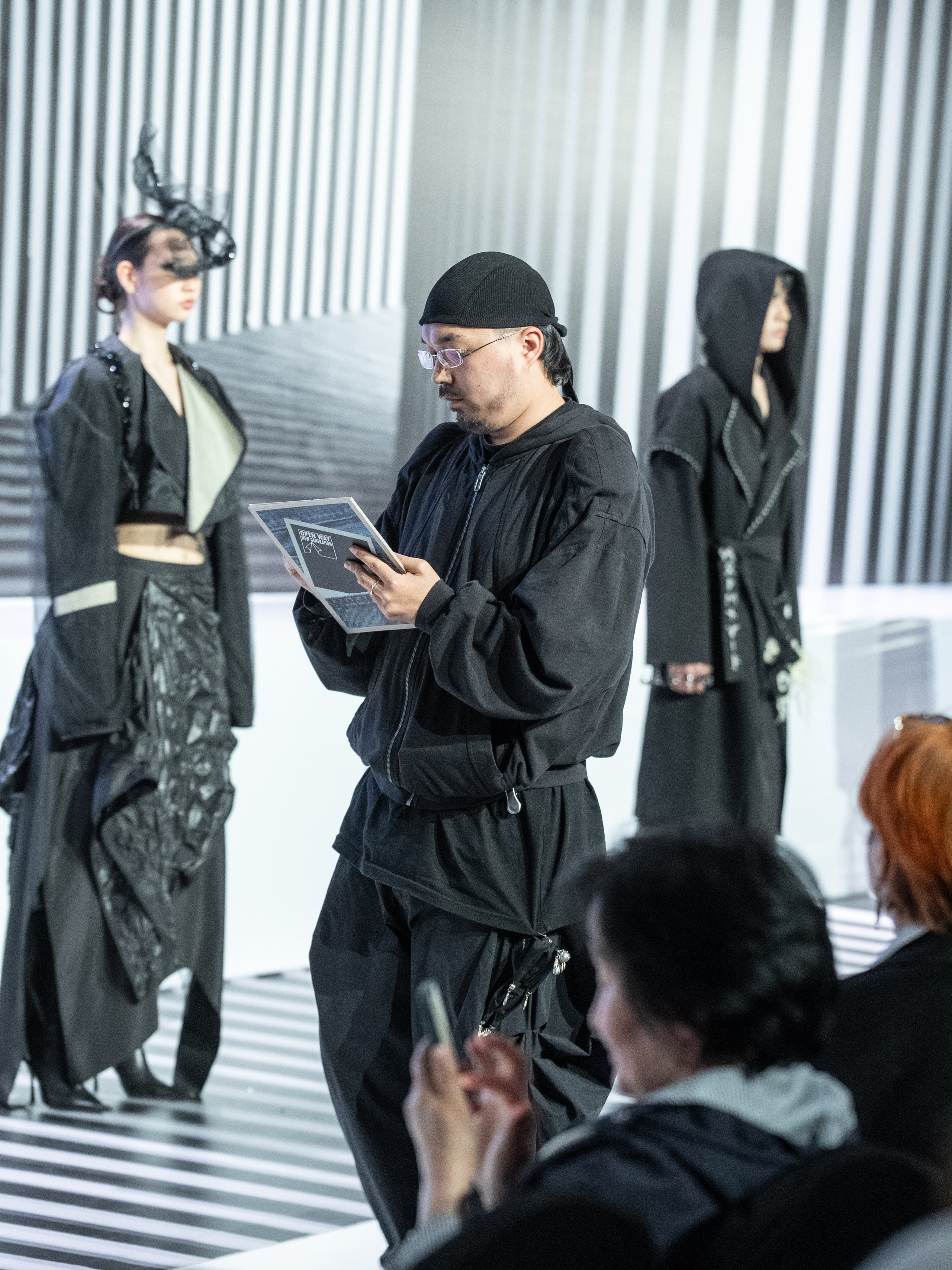 New Generation-OPEN WAY. Сайт Алматинского НЮ АРТ, будуар и фэшн фотографа Дениса Карпенко