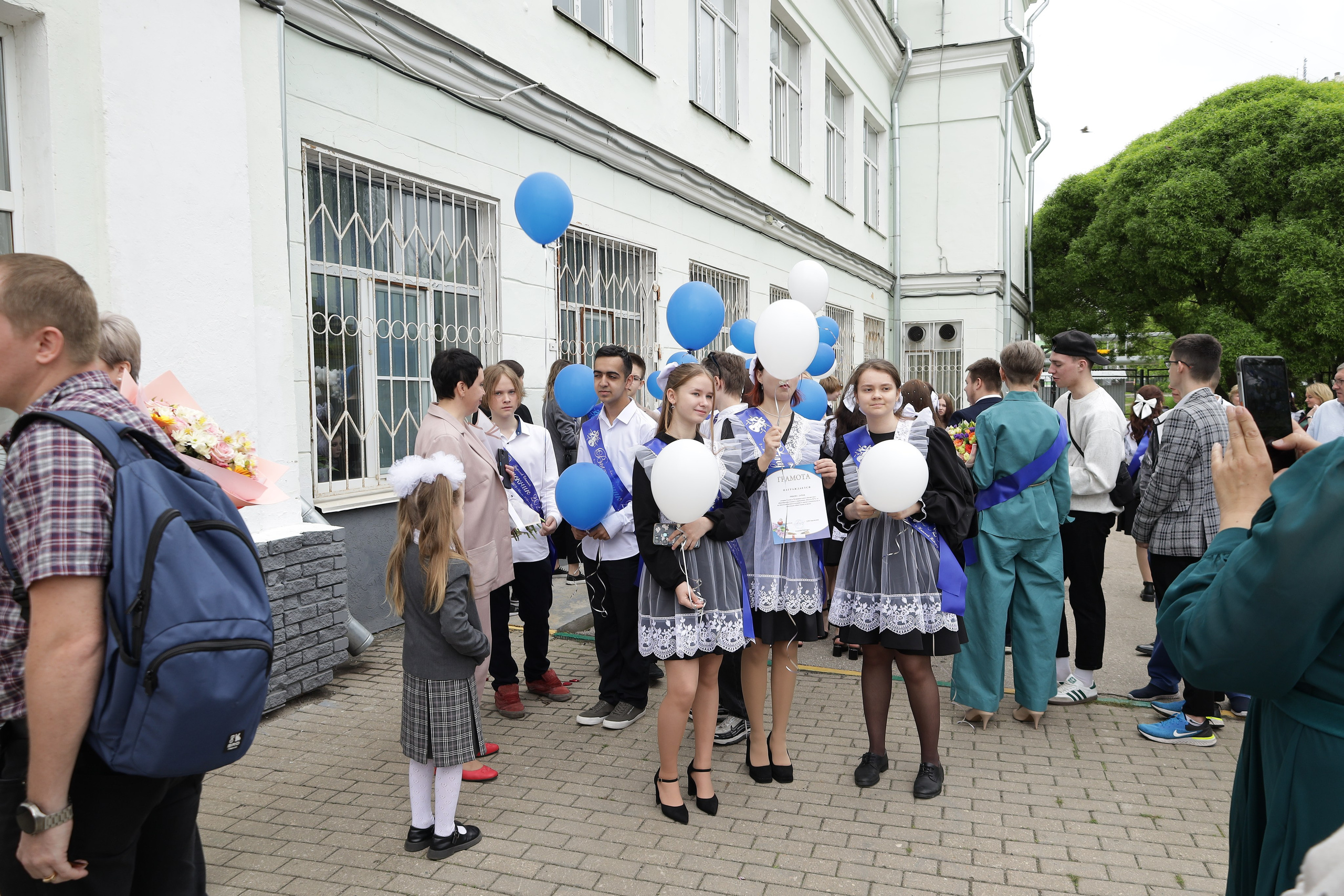 Последний звонок. Фотограф Надршина Лилия