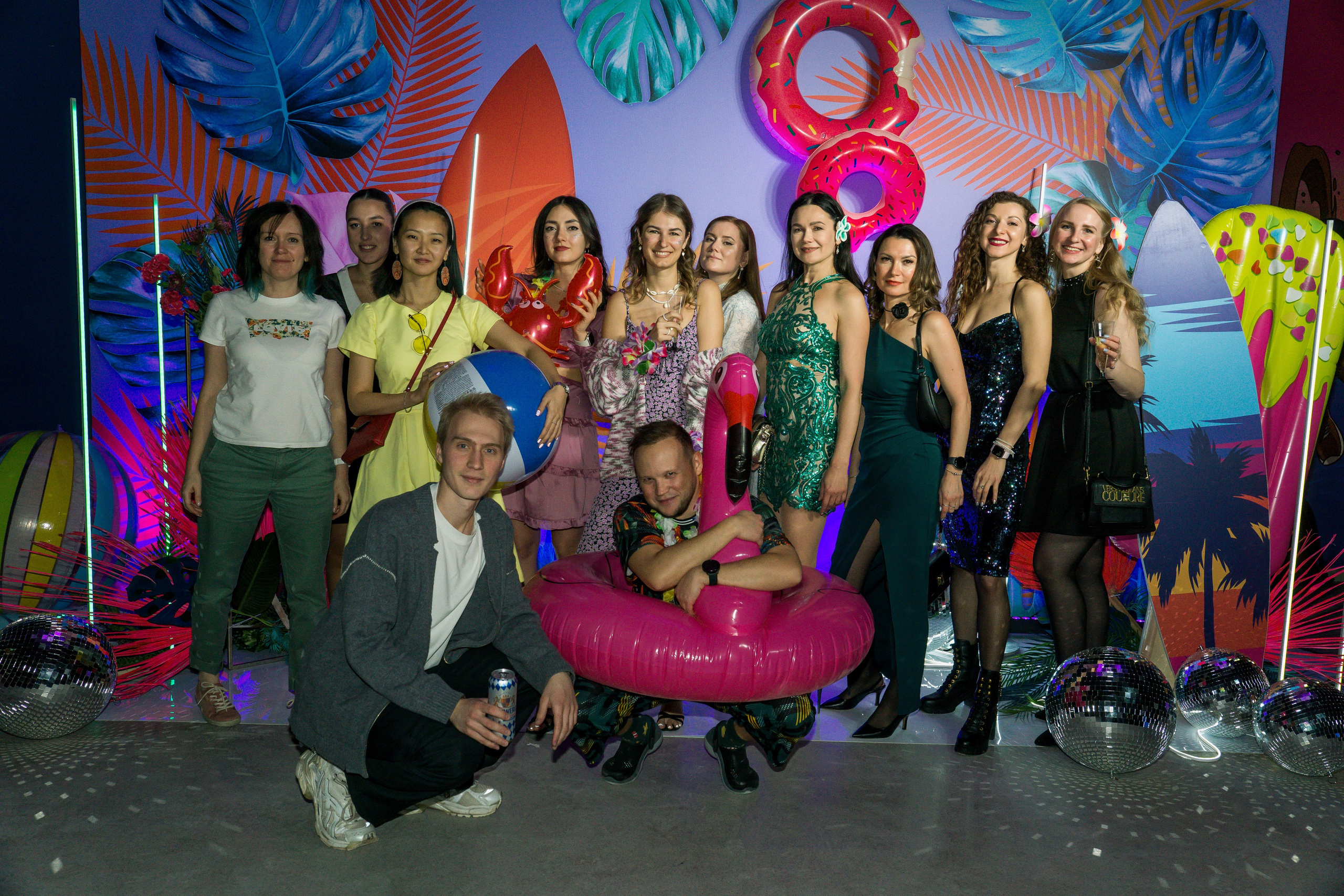 МТС корпоратив Гавайская вечеринка. Фотограф