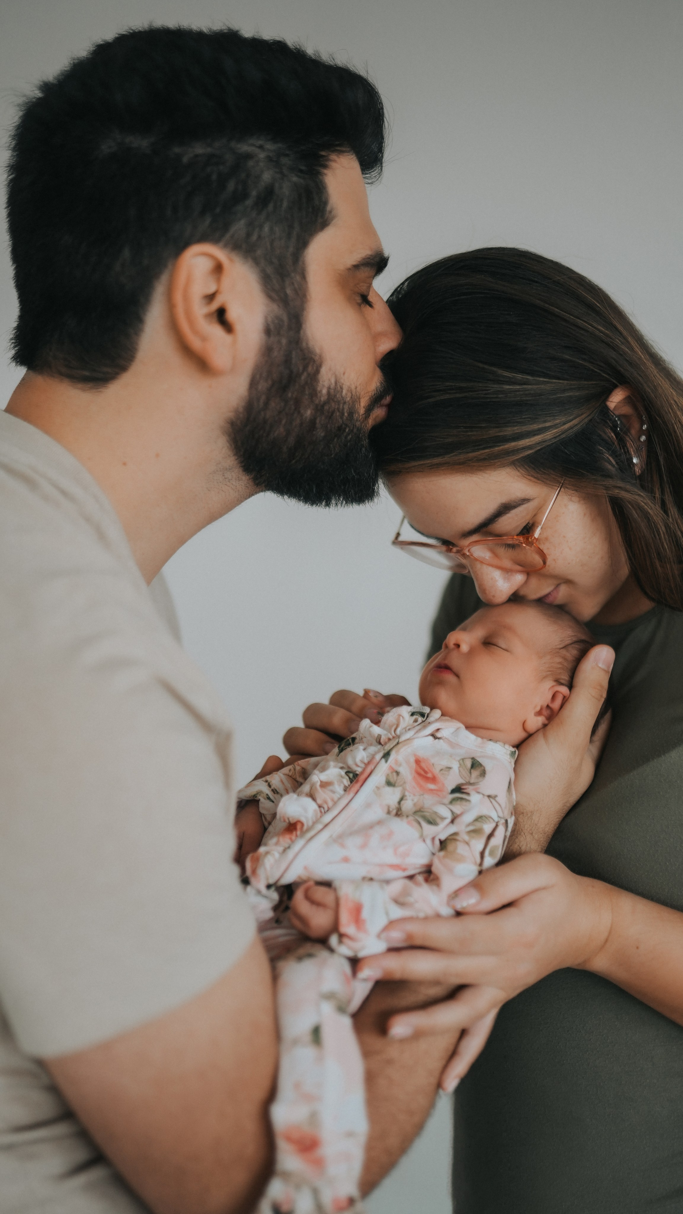 Fresh 48 newborn photos | First days in the hospital or at home | Anny Smirnova