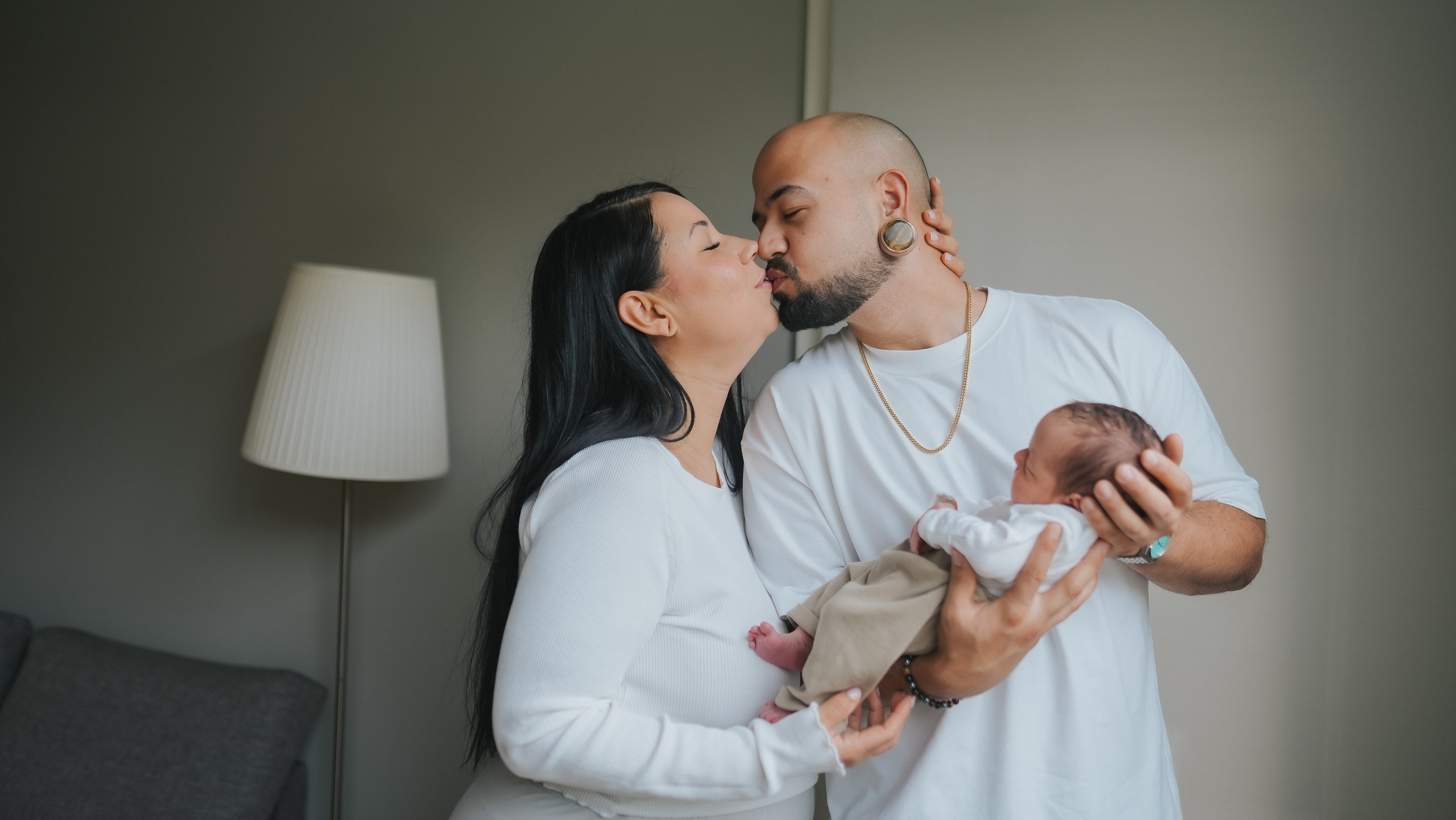 Fresh 48 newborn photos | First days in the hospital or at home | Anny Smirnova