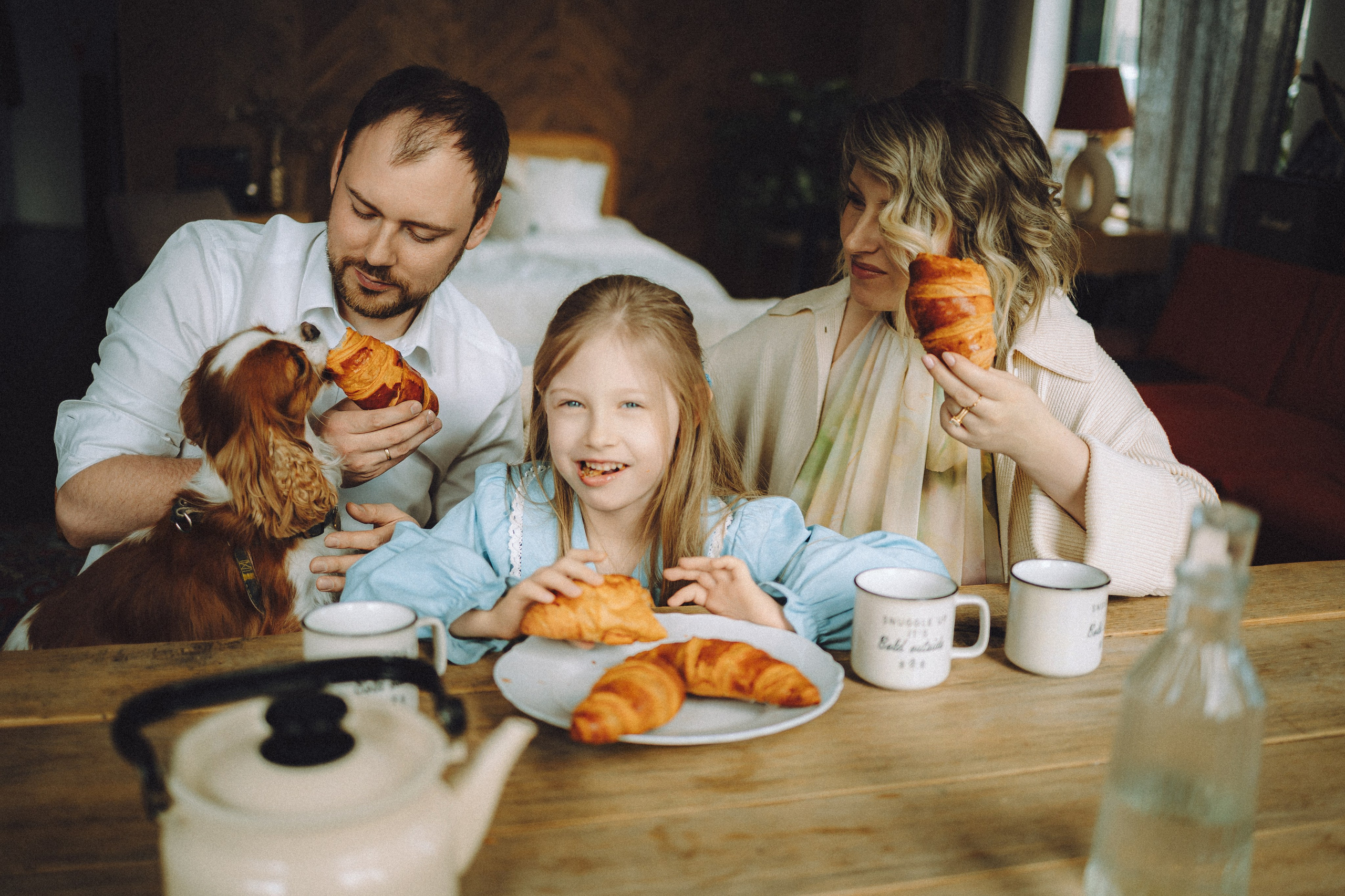 Валя, Вася, Аня и Ириска