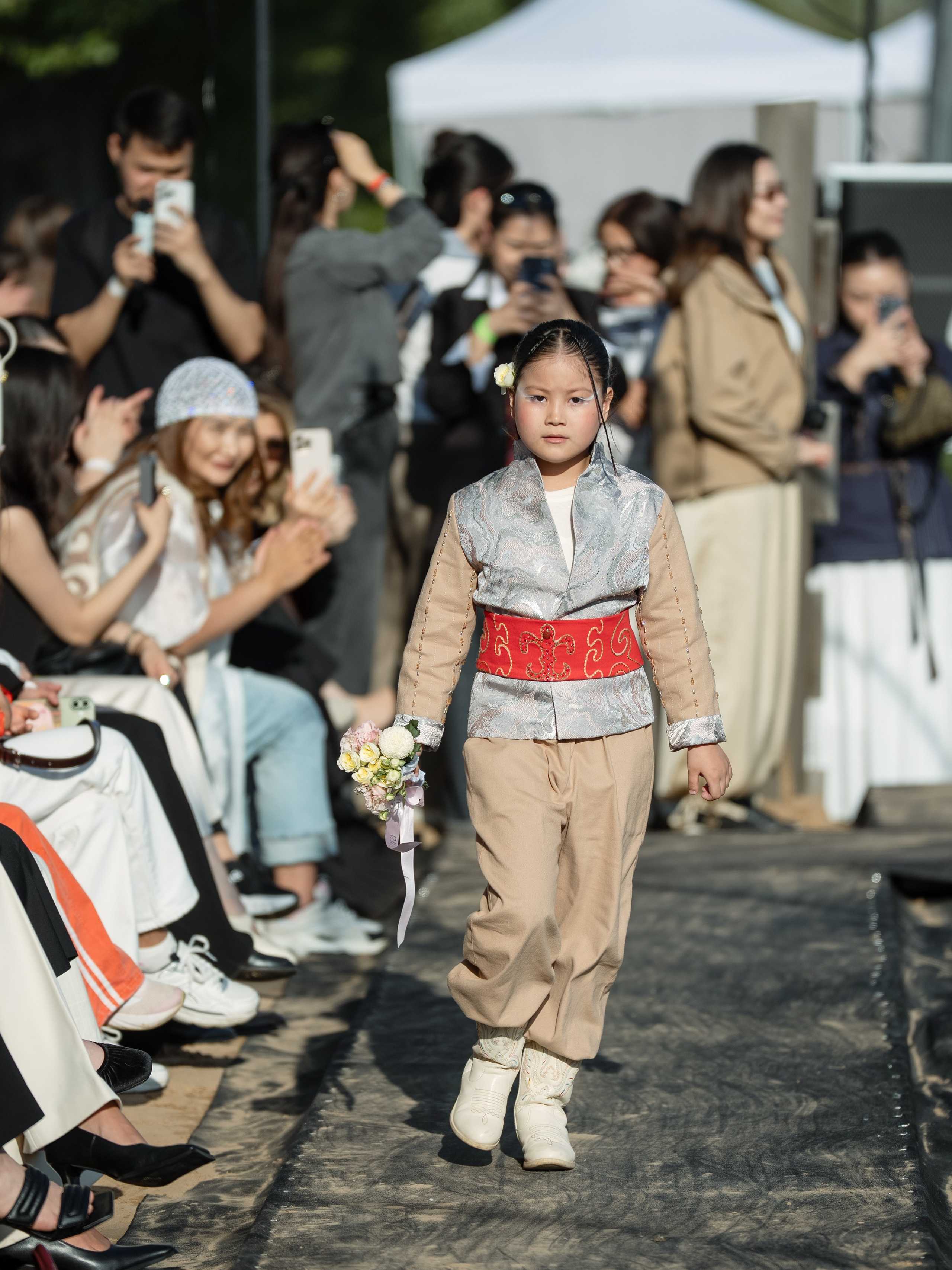 Brand Darideiya. Сайт Алматинского НЮ АРТ, будуар и фэшн фотографа Дениса Карпенко