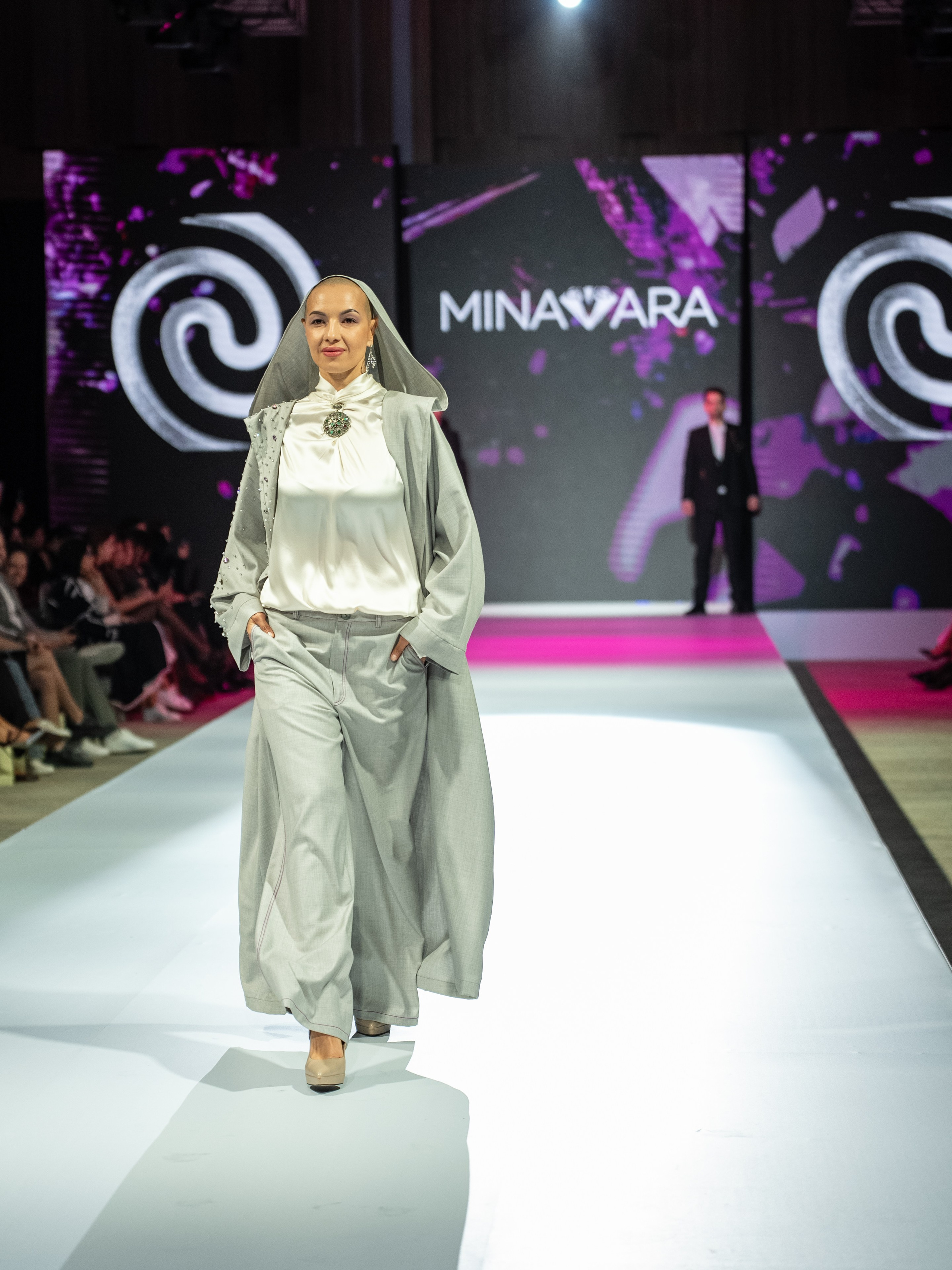 Eurasia Fashion Week Minavara. Сайт Алматинского НЮ АРТ, будуар и фэшн фотографа Дениса Карпенко