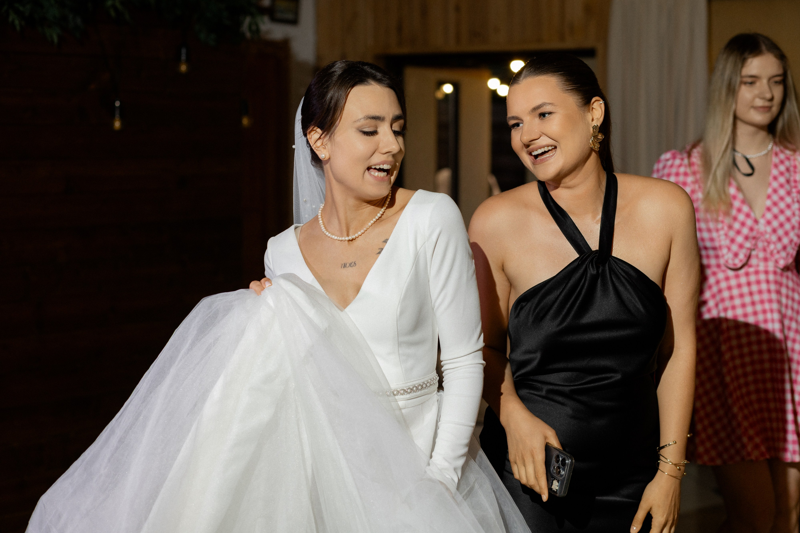 Свадебная фотосессия в агроусадьбе Лабодянка в Минске. Свадебный фотограф в Минске/Беларуси Сергей Спиридонов