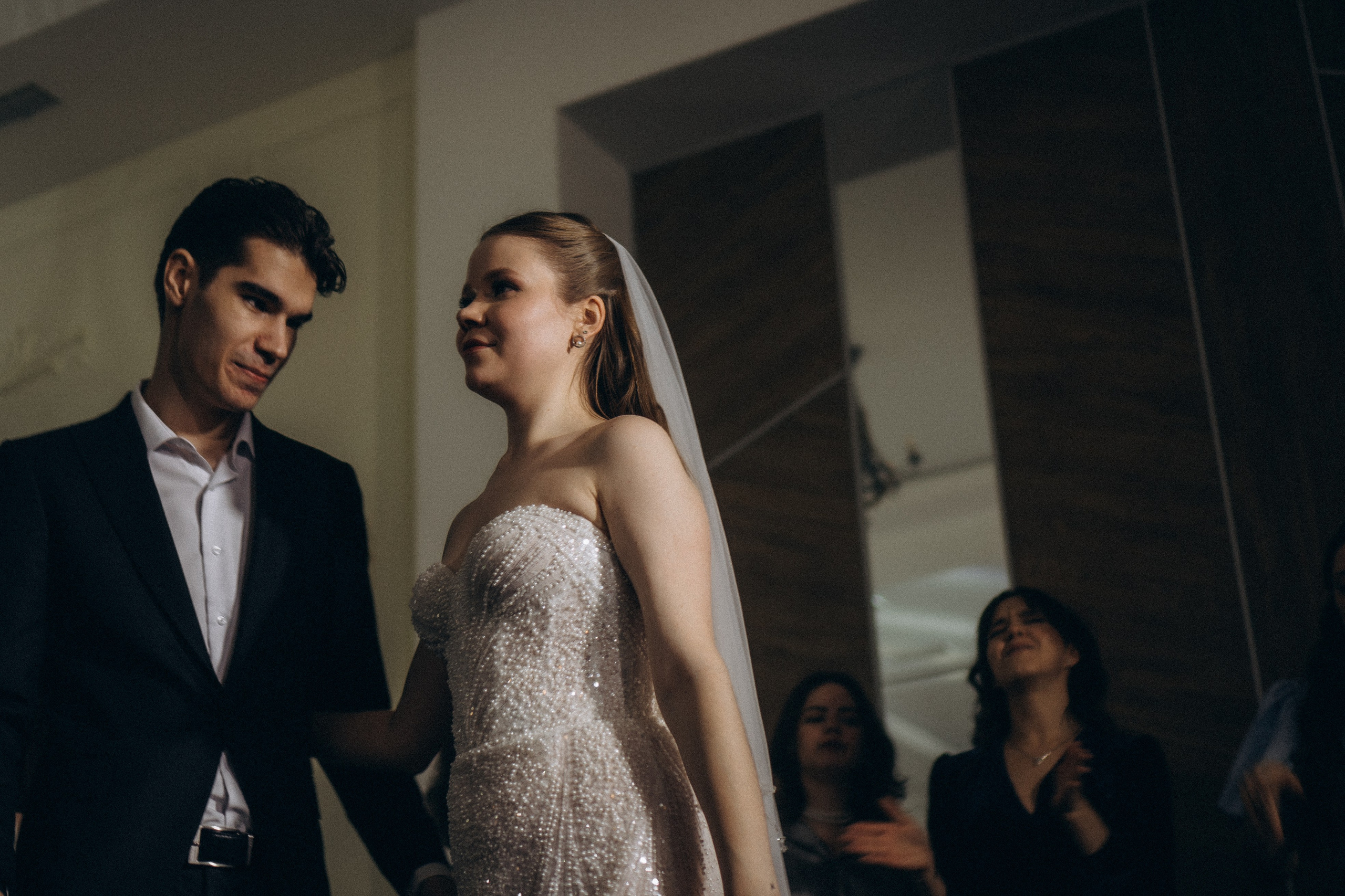 СЬЕМКА СВАДЕБНОГО БАНКЕТА (СНЯТО В СИБИРЕ В НИЖНЕВАРТОВСКЕ). Профессиональный фотограф, Санкт-Петербург — Виктория Богомолова