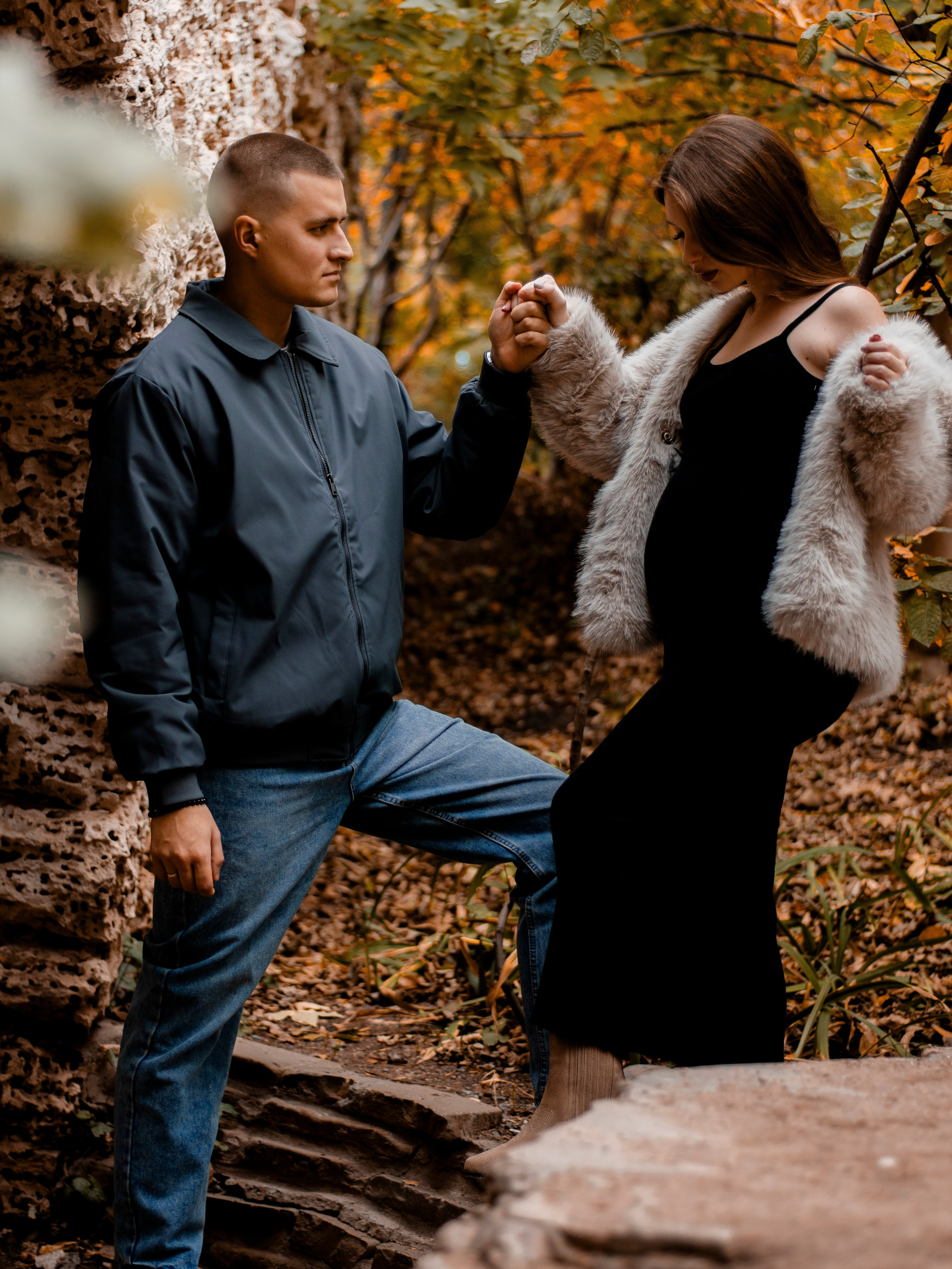 In the Autumn Garden. Портретный фотограф Москва Белогорцев Сергей