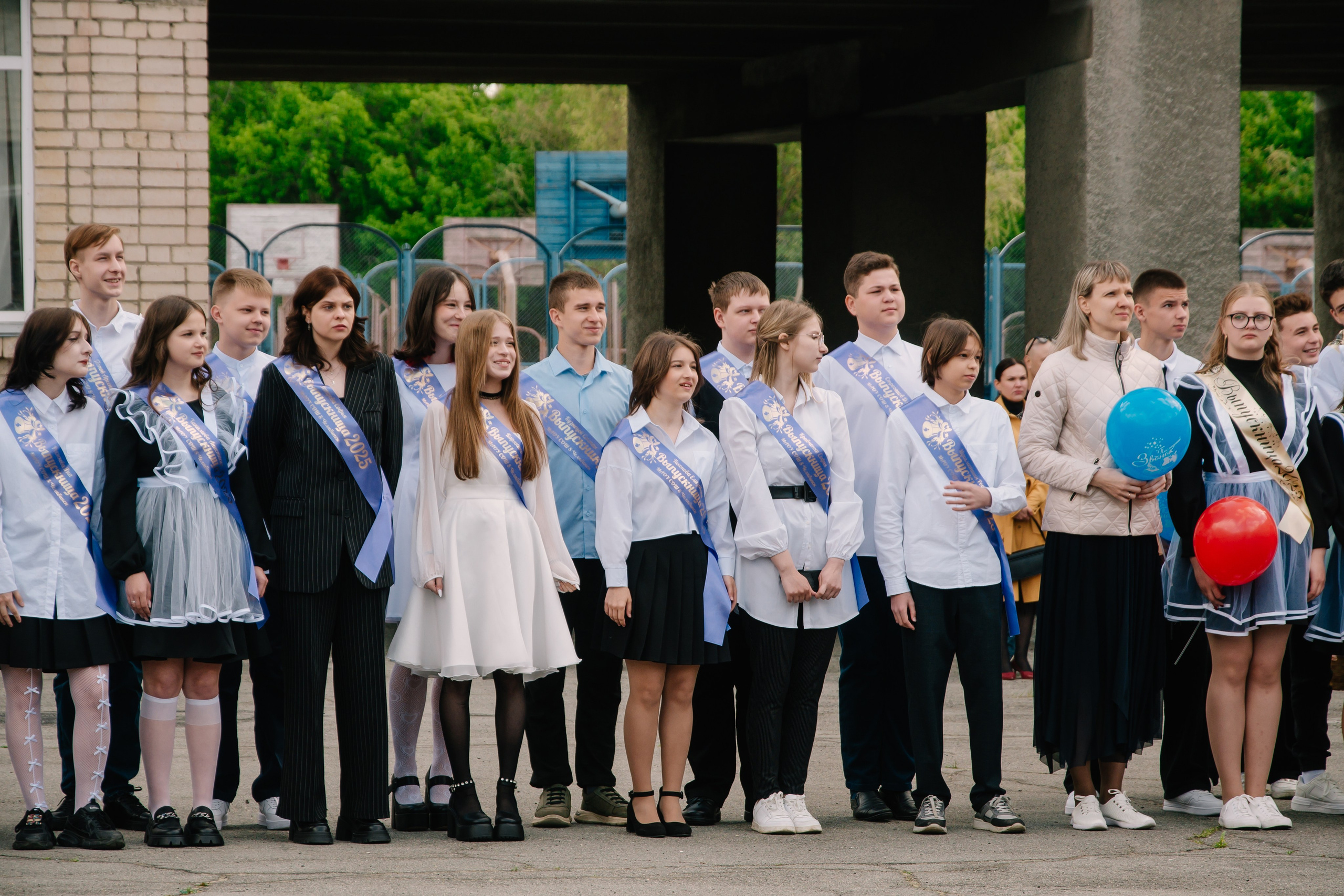 Выпускной 9 класс. Фотограф в Челябинске Любовь Денисенко