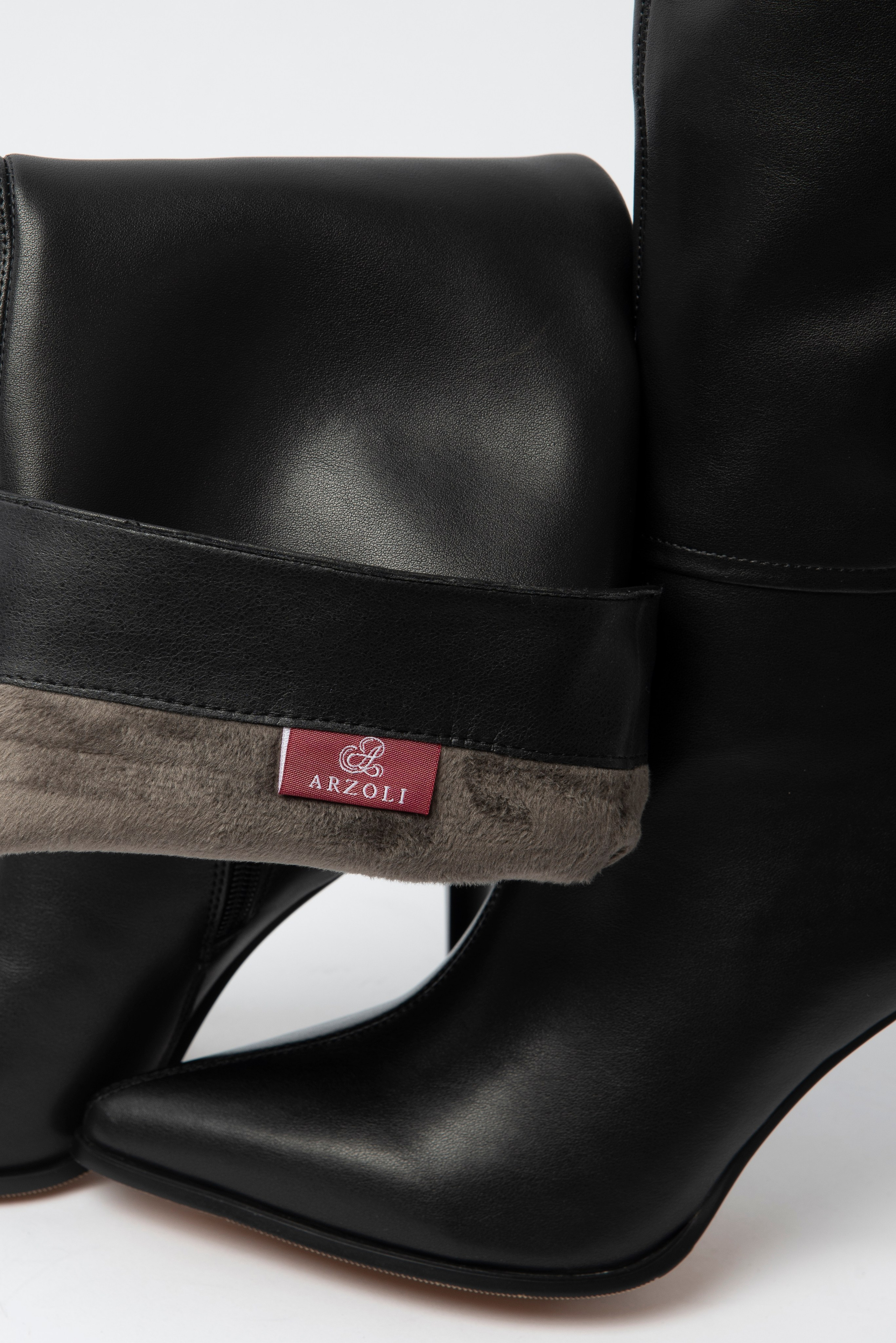 Каталожная съёмка для интернет магазинов. Автопортретная фотостудия в Казани