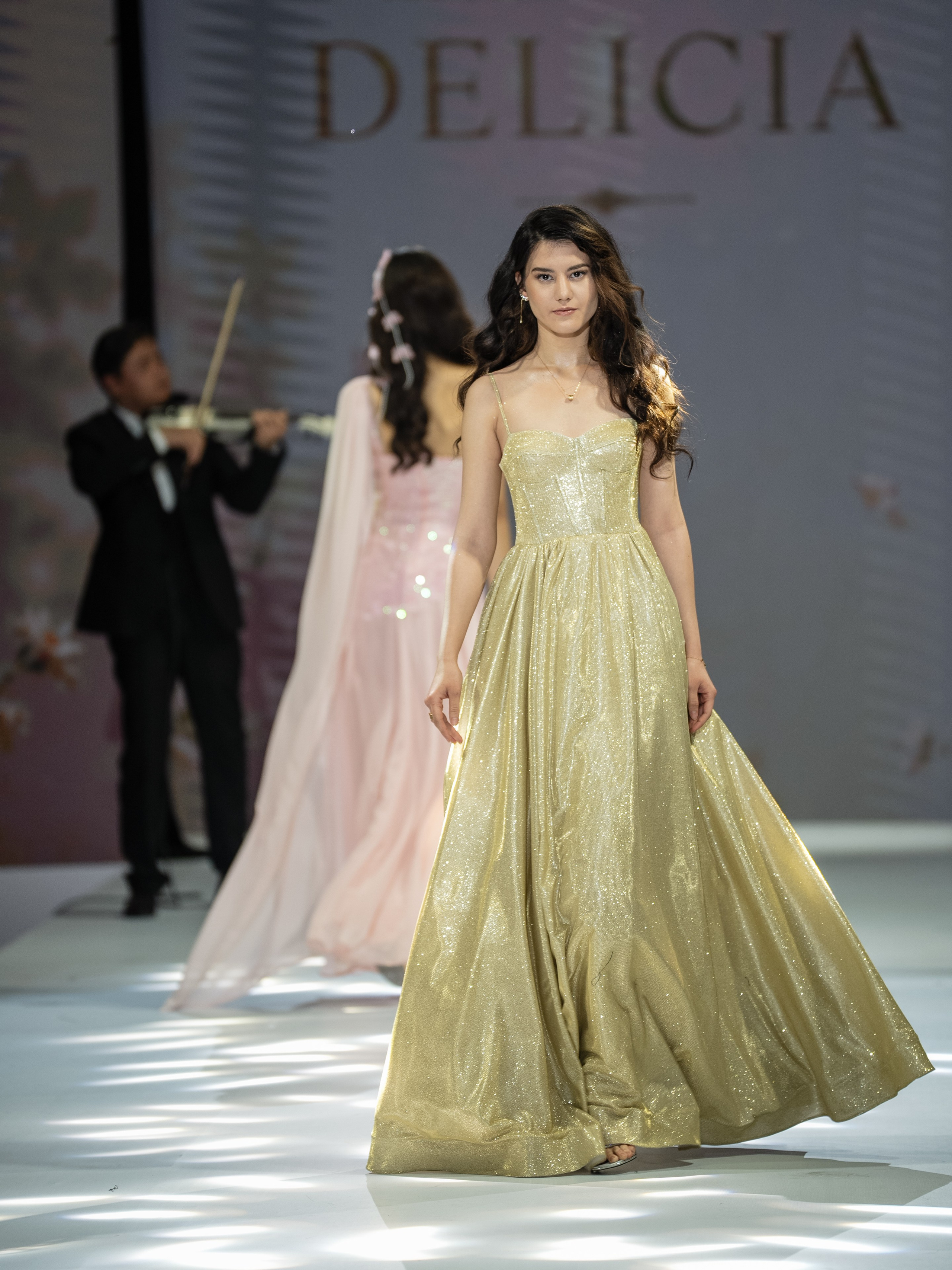 EURASIAN FASHION WEEK Delicia. Сайт Алматинского НЮ АРТ, будуар и фэшн фотографа Дениса Карпенко