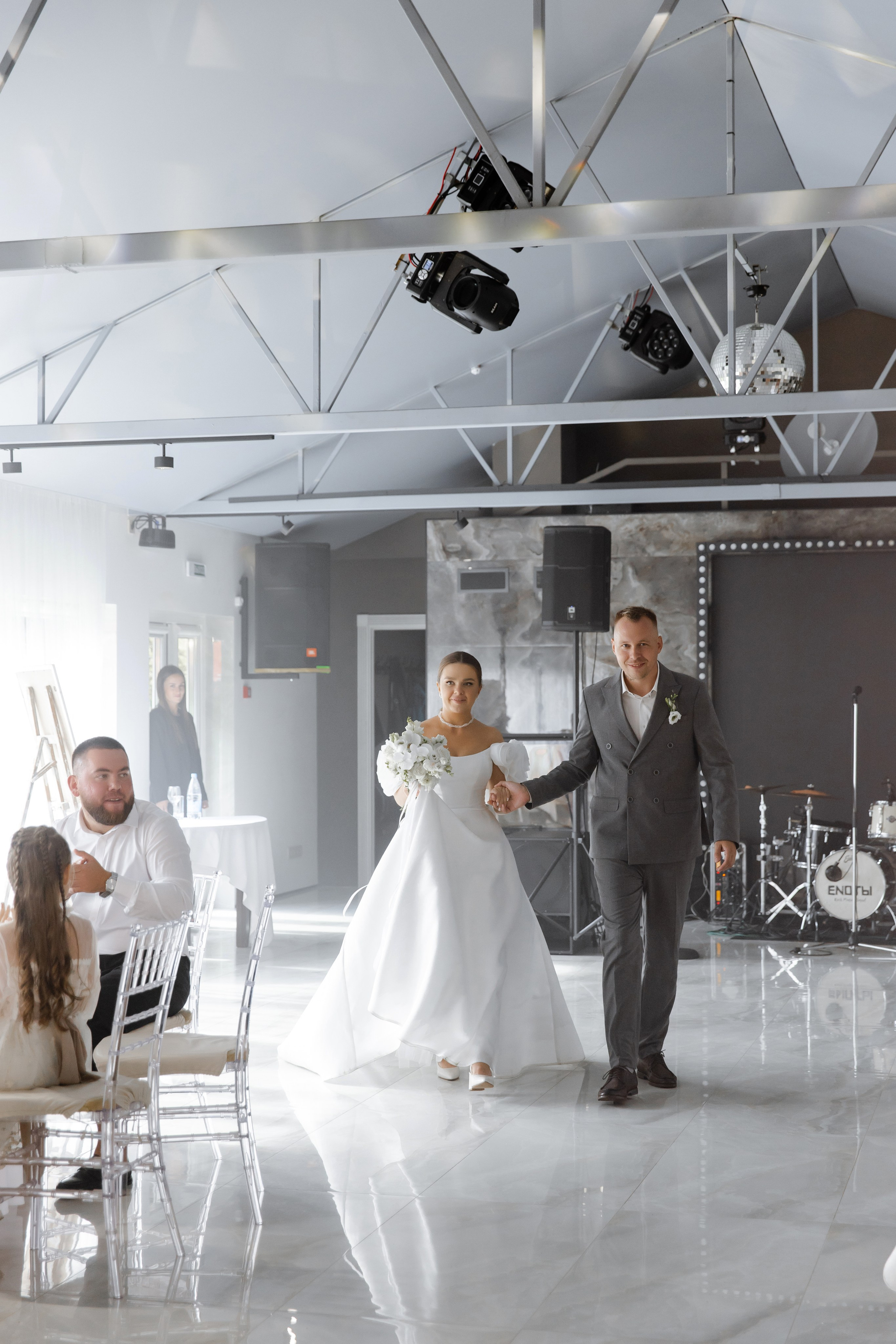 Свадебный день Влада и Вики. Свадебный фотограф Анна Бабахина