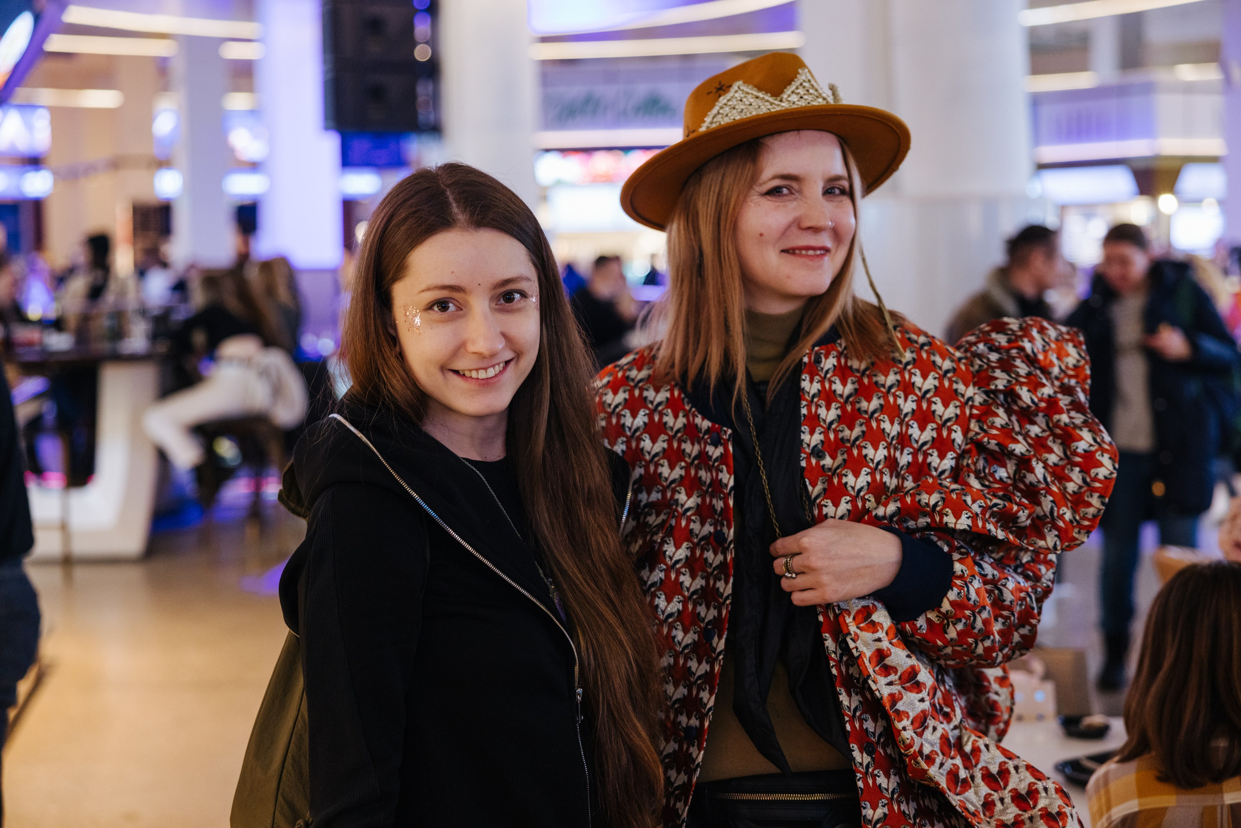 2–3 марта 2024 в пространстве «Три вокзала. Депо» / День 1 / фото Валерий Белобеев. Фотоотчеты «Ламбада-маркета»