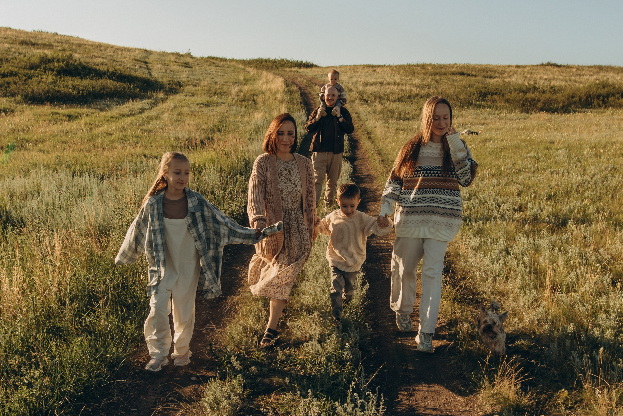 Саша, Лиля, Лолита, Амалия, Герман, Роберт и Рикки. Семейный фотограф в Москве Валерия Мясникова