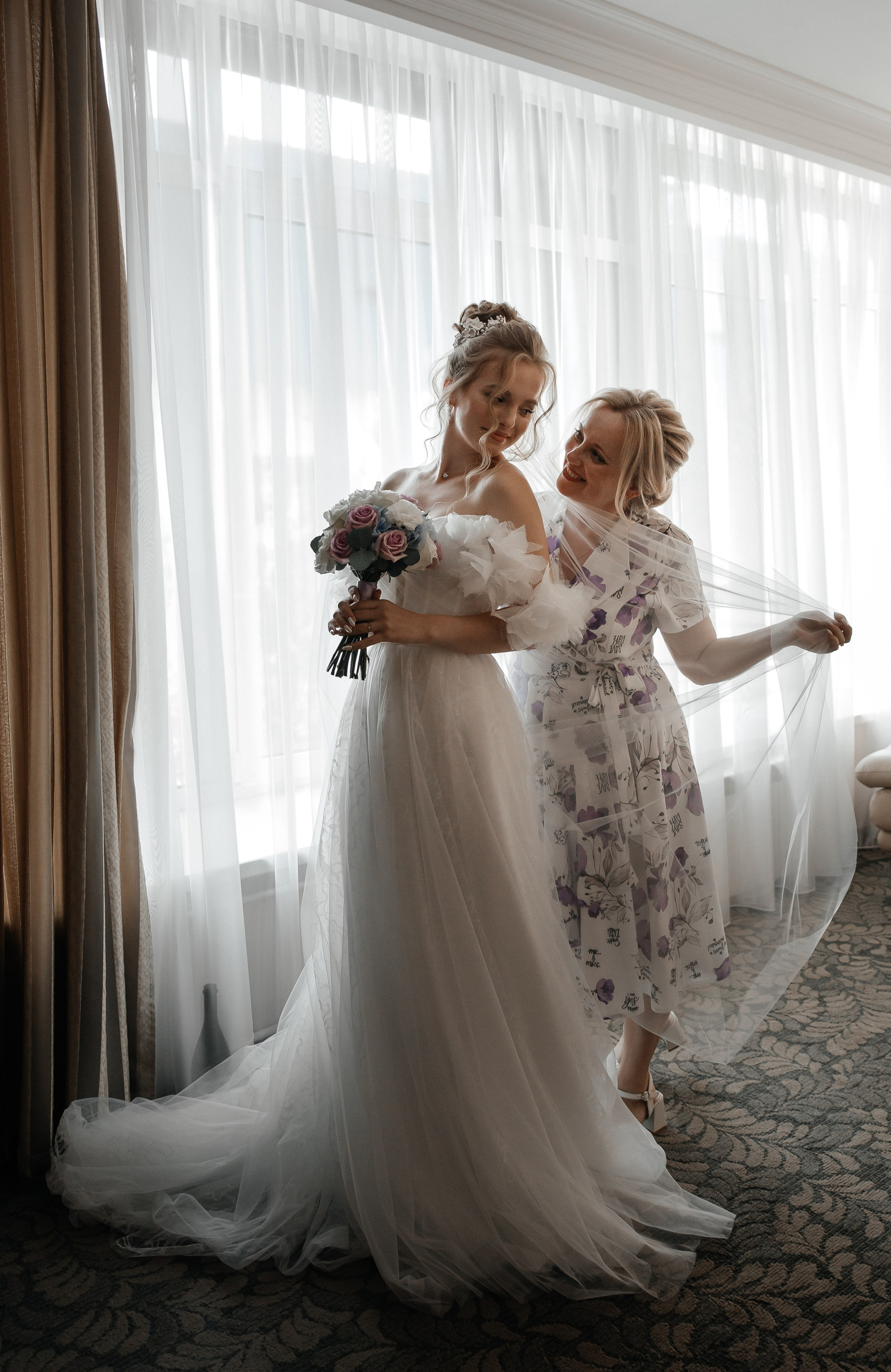 А&А — фотосессия на стадионе. Свадебный фотограф в Оренбурге Илья Володьков