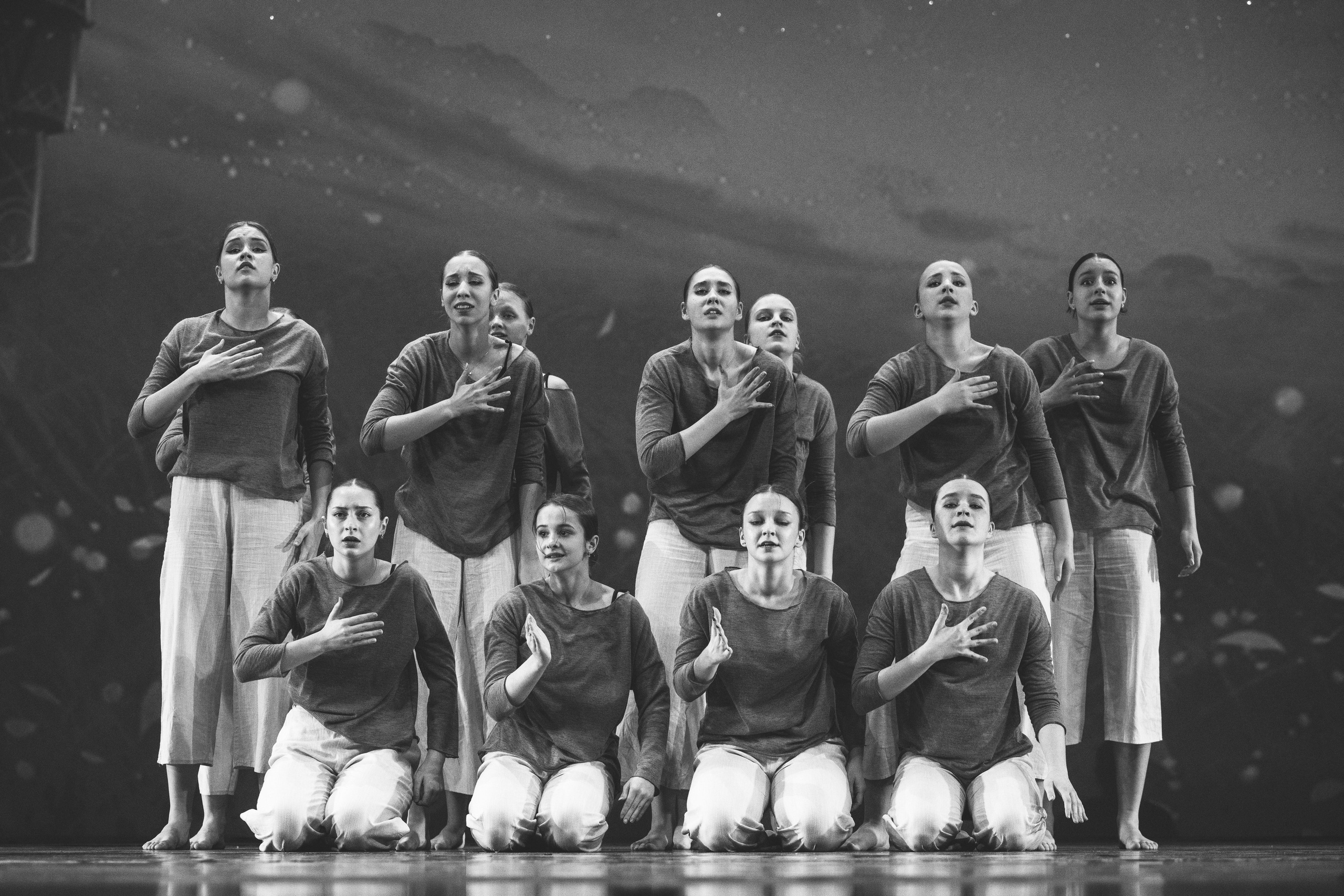 23 апреля, часть 1, БКЗ Октябрьский, г. Санкт-Петербург. Золотое яблочко