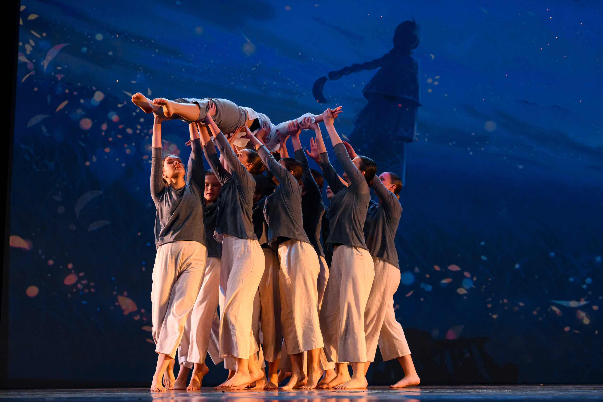 23 апреля, часть 1, БКЗ Октябрьский, г. Санкт-Петербург. Золотое яблочко