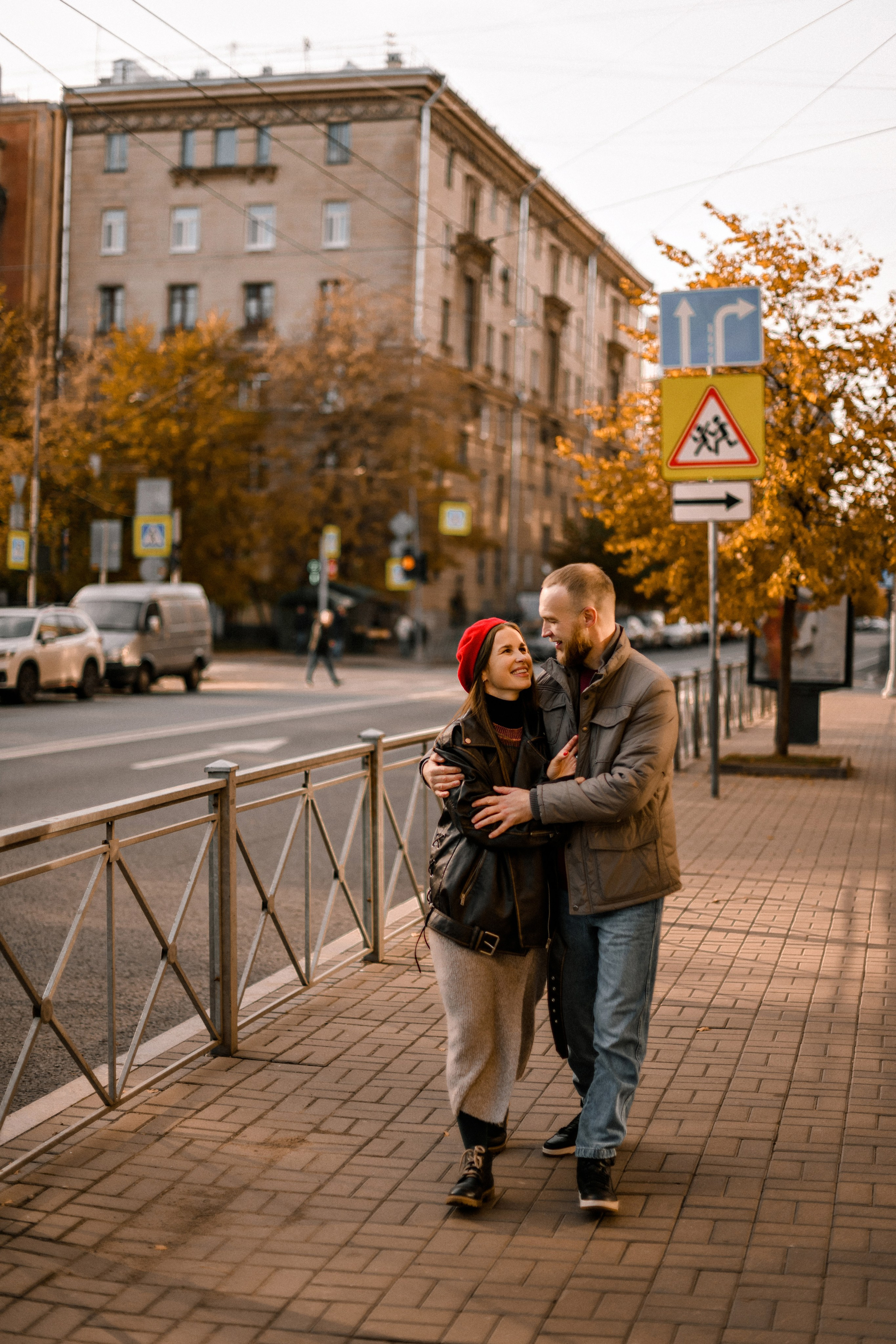 Люба и Коля. Осень на Петроградке. Свадебный фотограф в Санкт-Петербурге София Шубик