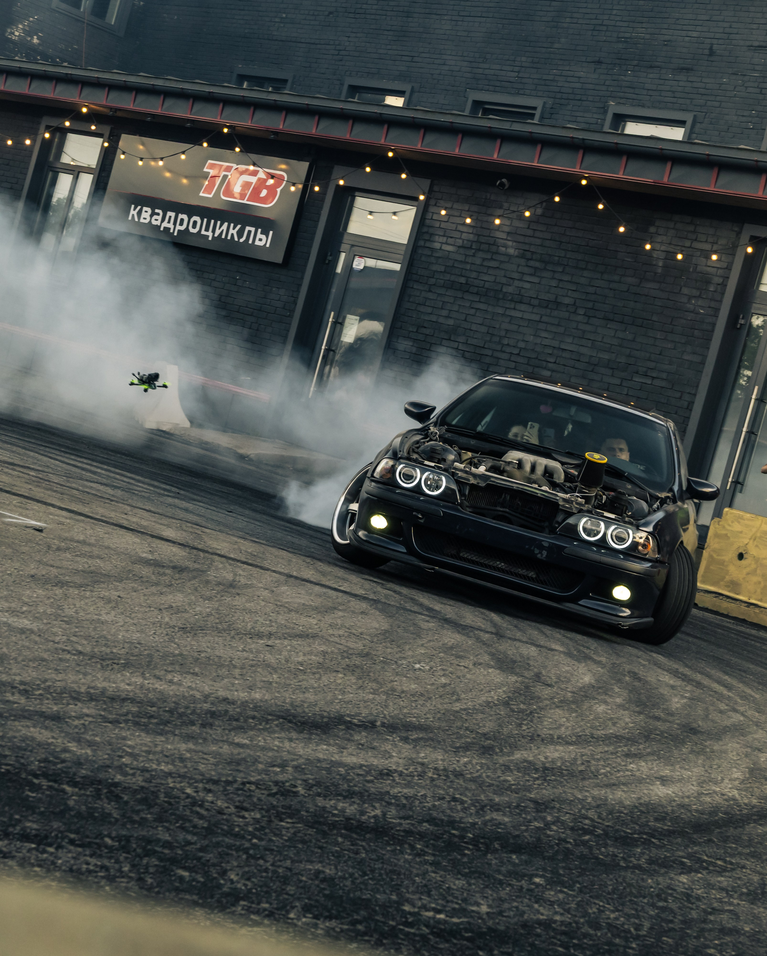 TURBO NIGHT. Opasnophoto