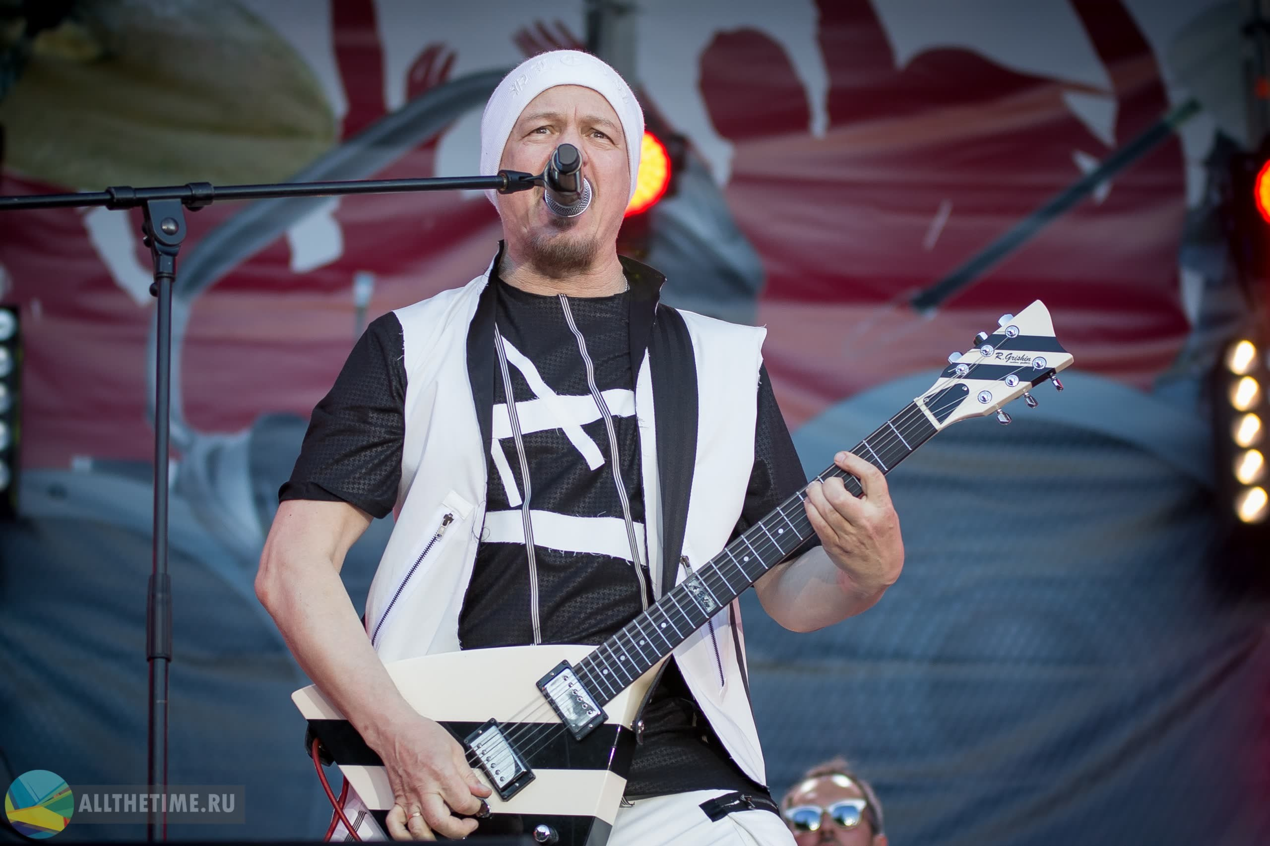 НАШИ В ГОРОДЕ. Магия музыки в кадре: Концертная Фотография