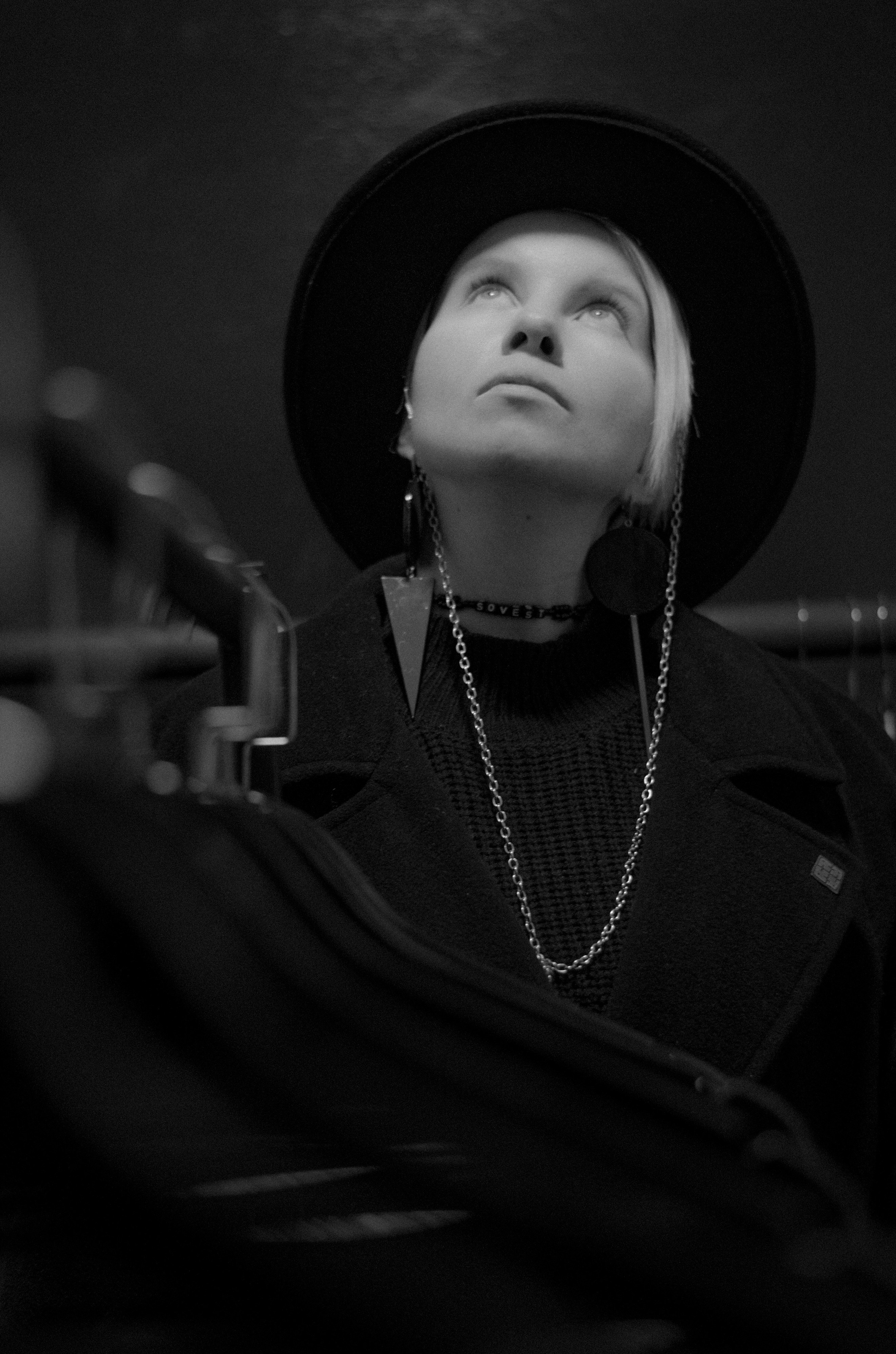 Саша. Просто свет