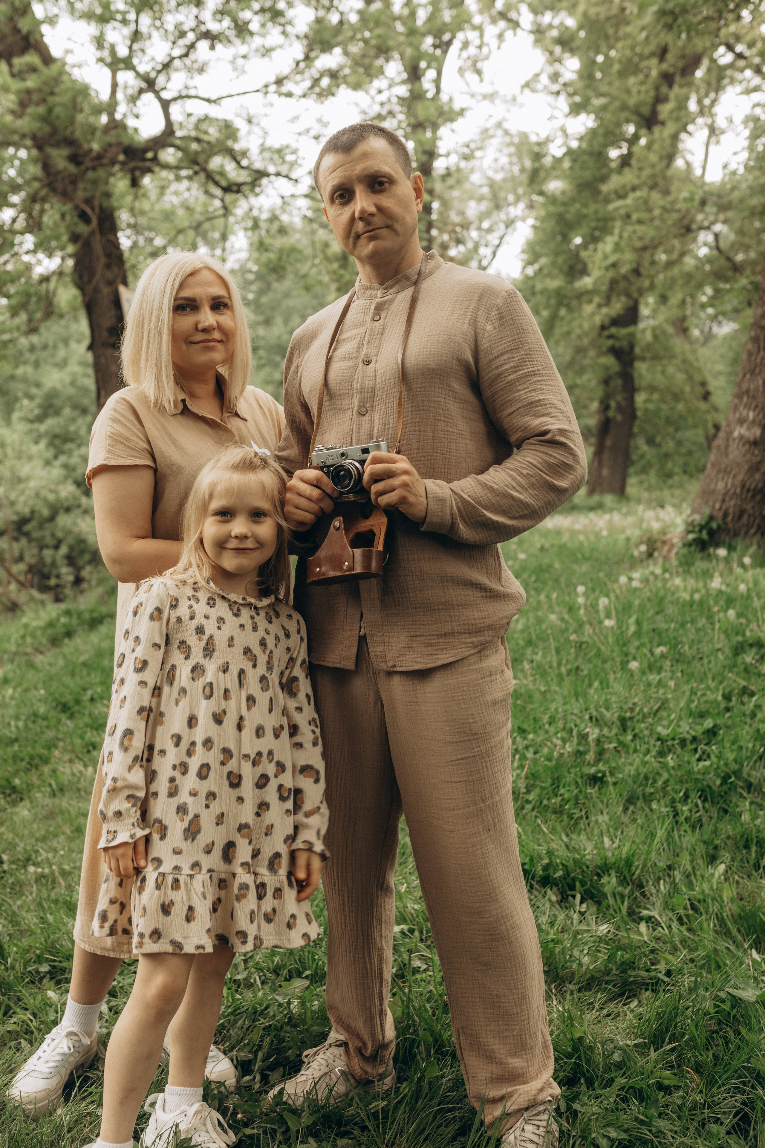 Фотосессия под летним дождем с Алексеем, Юлией и их доченьками. Фотограф в Ставрополе Svetlana Matveeva