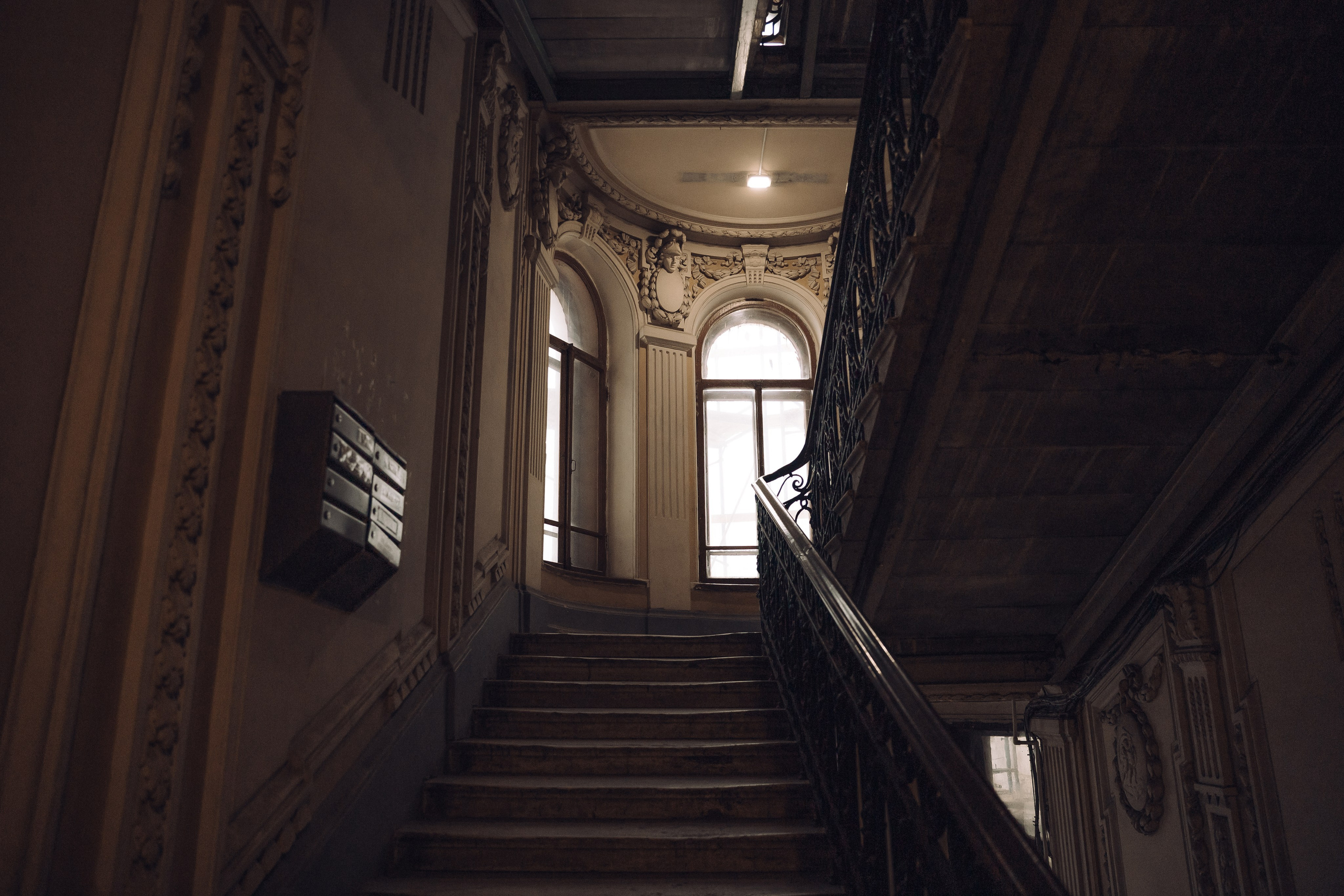 Подьезды Питера