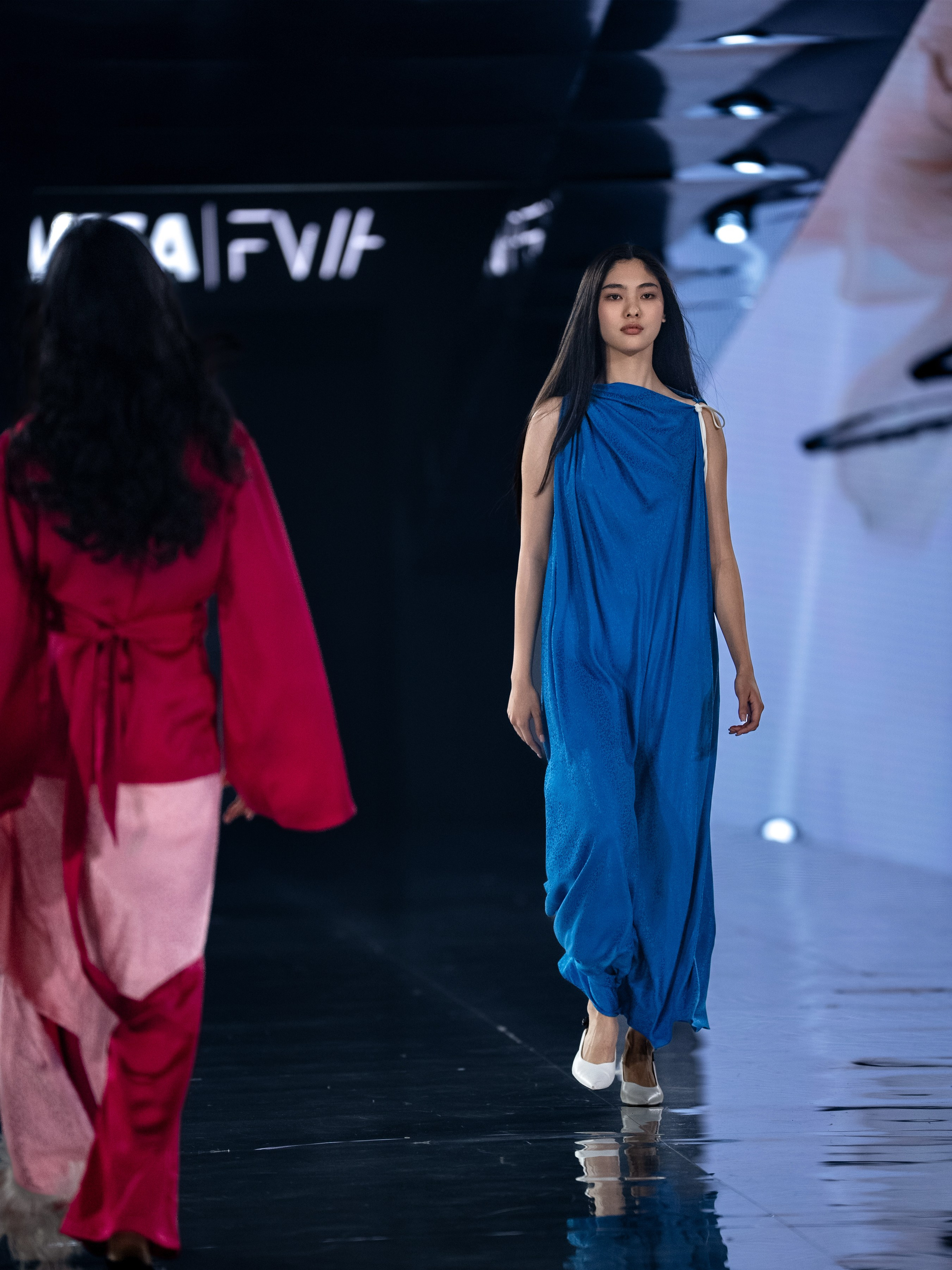 Visa Fashion Week Sako. Сайт Алматинского НЮ АРТ, будуар и фэшн фотографа Дениса Карпенко