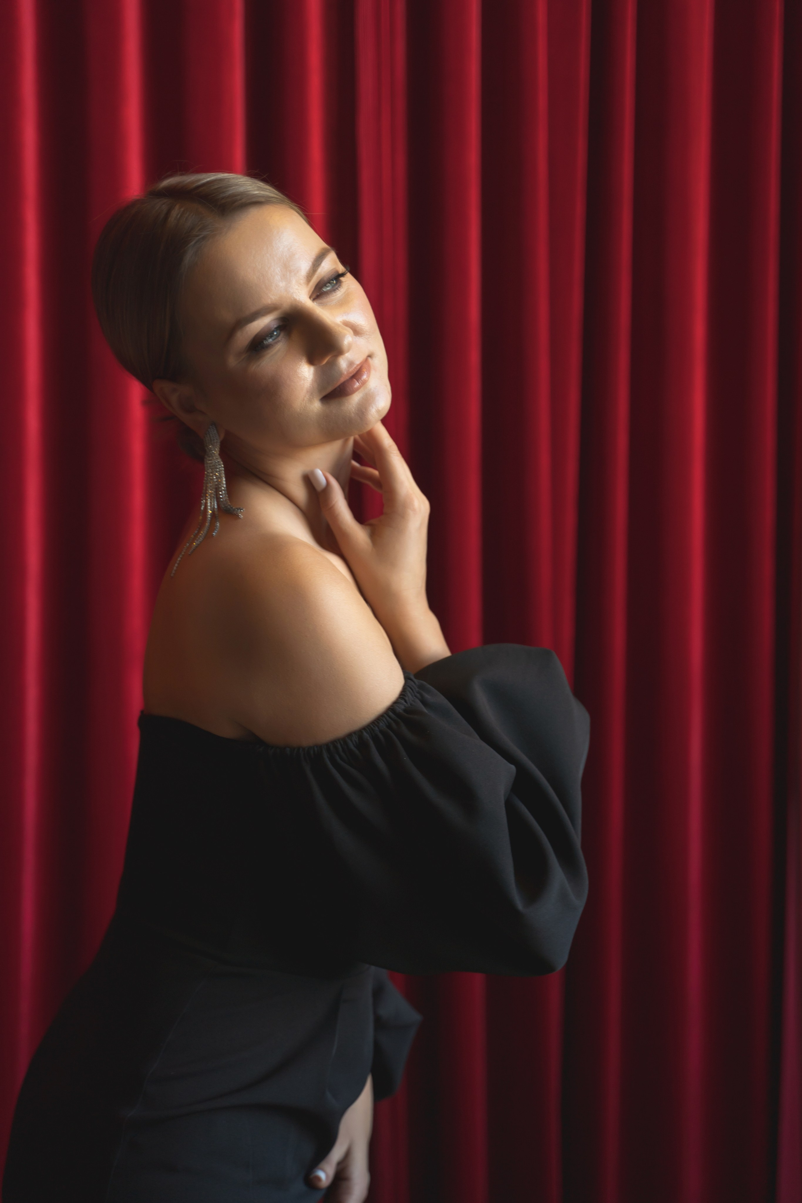 Елена. Главная