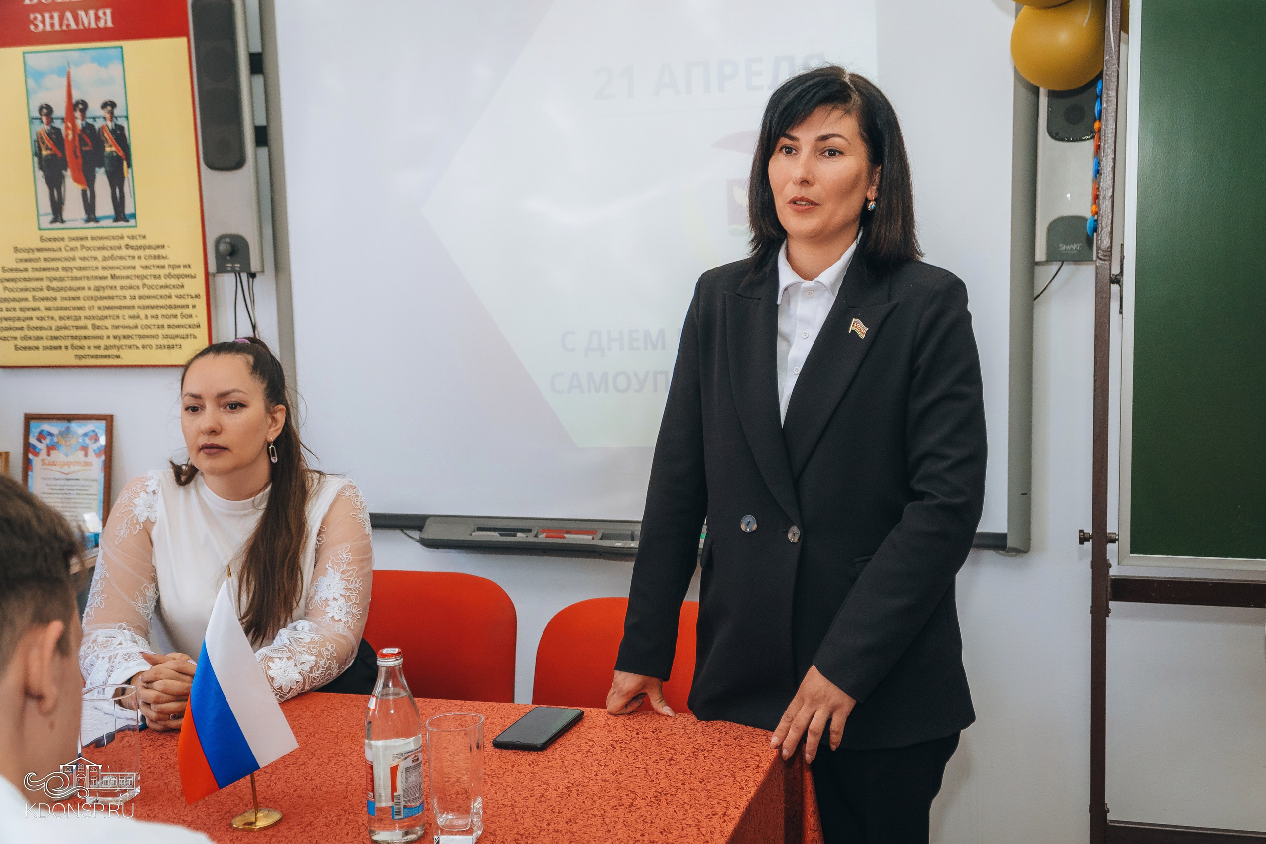 «Власть — это мы». Новотитаровский Дом культуры