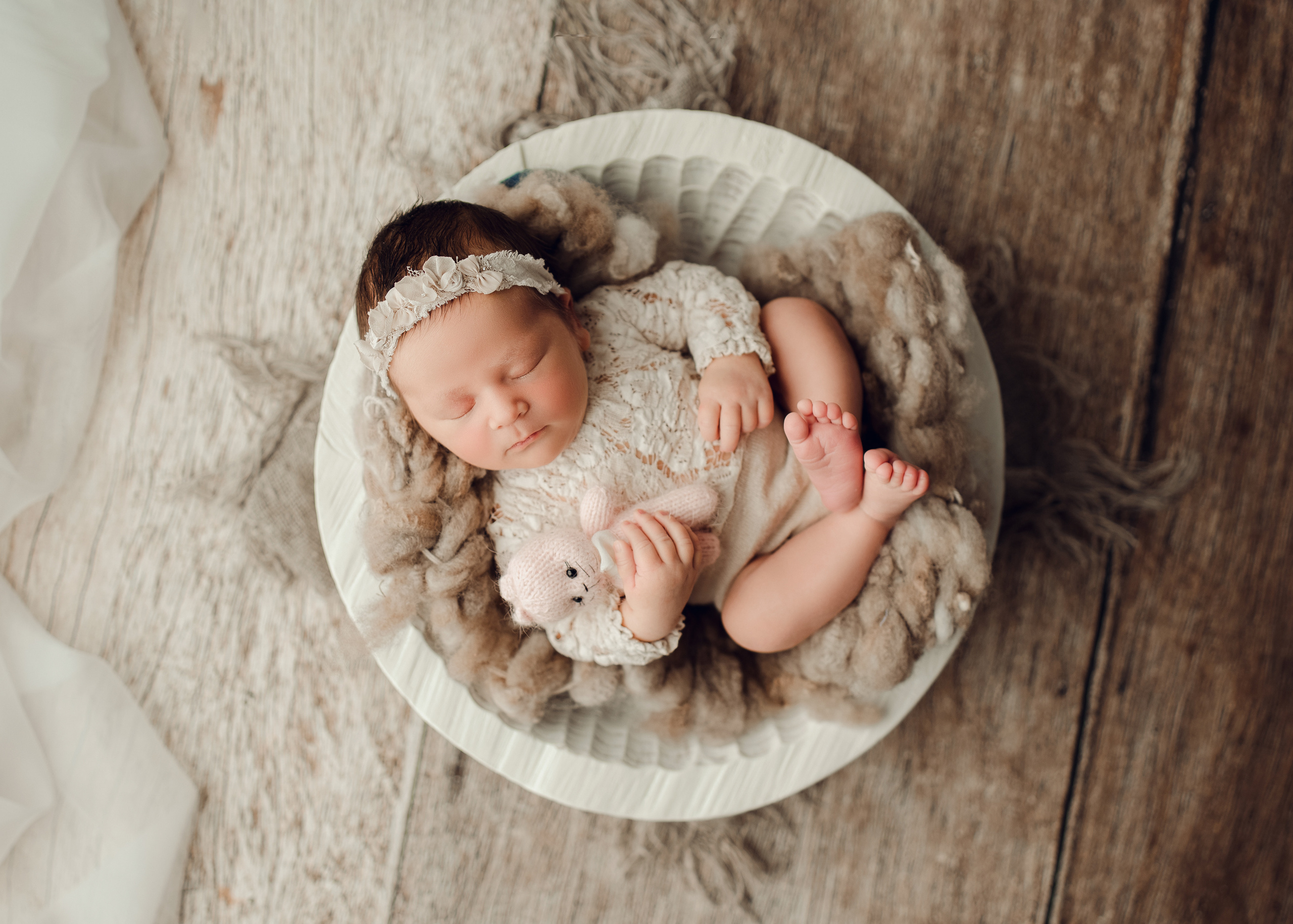 НОВОРОЖДЕННЫЕ. Фотограф новорождённых и беременных в г. Ноябрьск