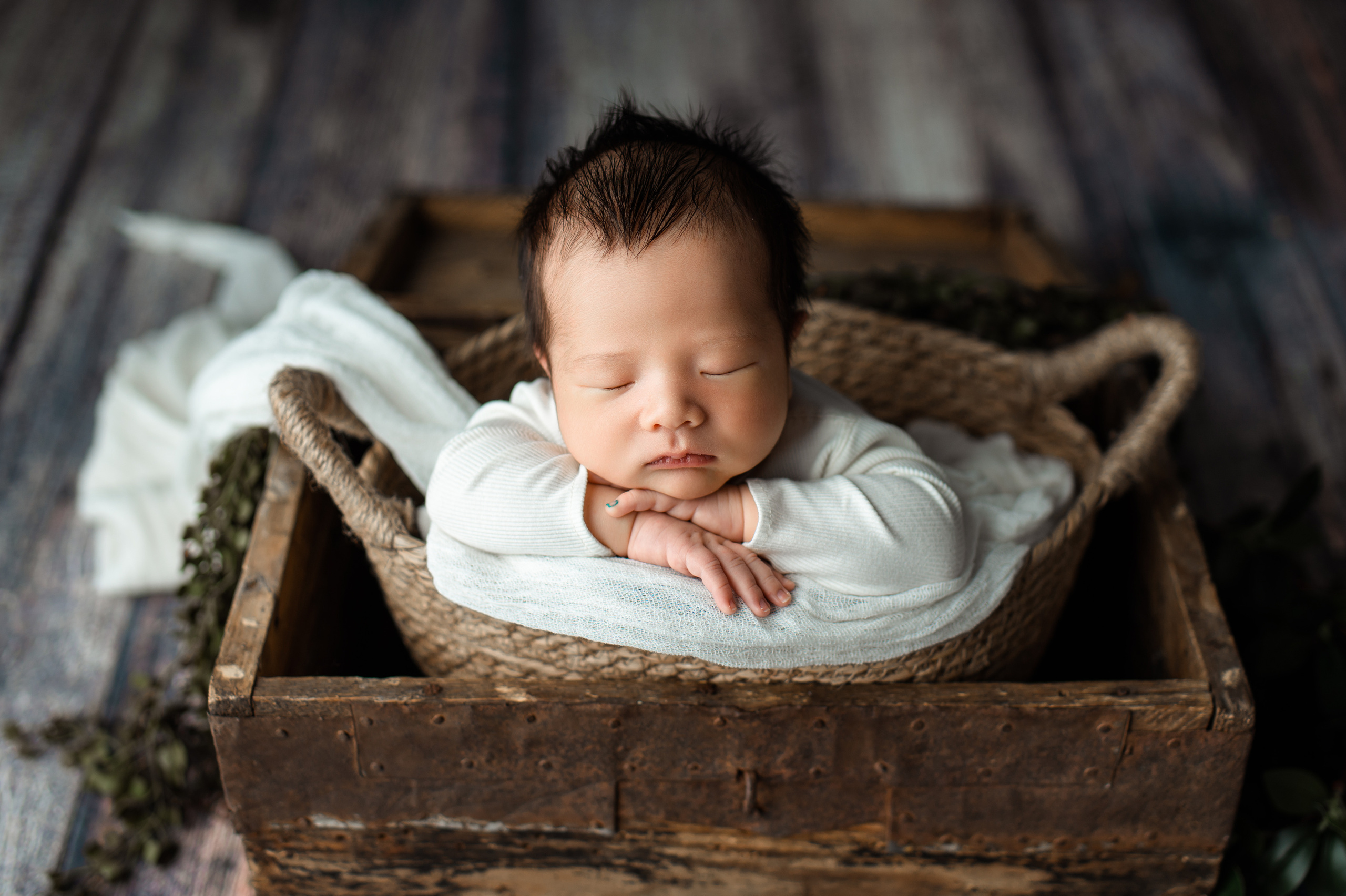 НОВОРОЖДЕННЫЕ. Фотограф новорождённых и беременных в г. Ноябрьск