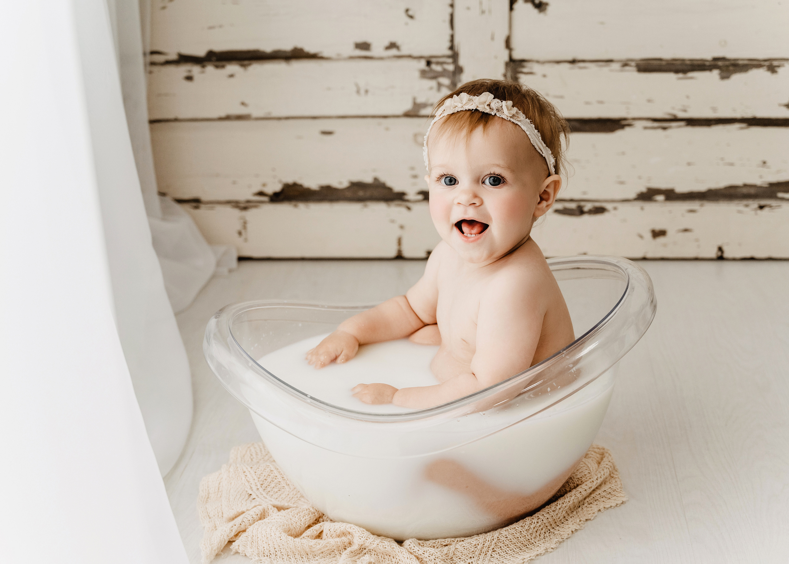 ГОДОВАСИЯ. Фотограф новорождённых и беременных в г. Ноябрьск