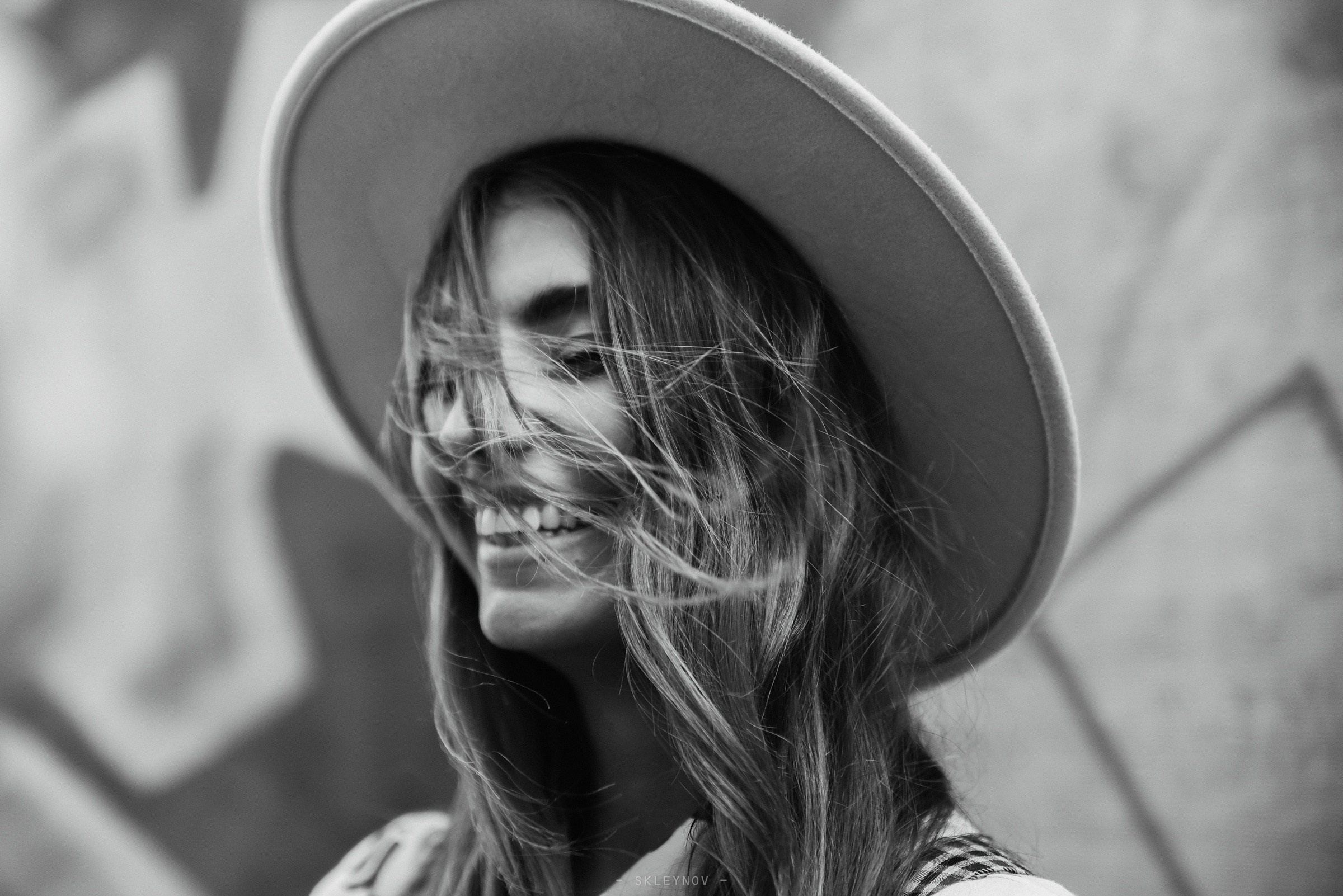 Love-story в городе. Свадебный и travel фотограф в Волгограде, Сочи, Домбае, Европе