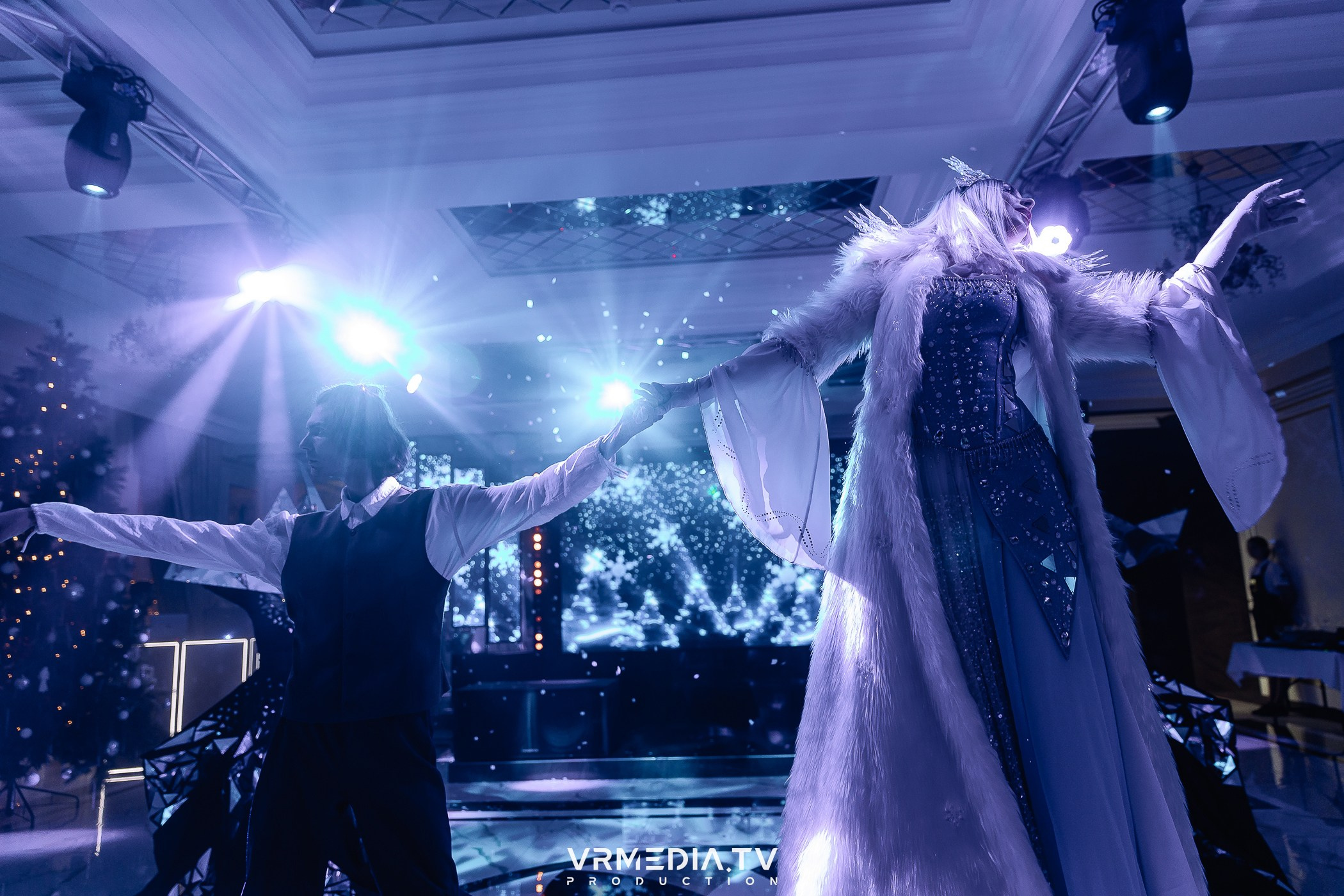 Новогодний вечер в ресторане «Лазурный Берег»