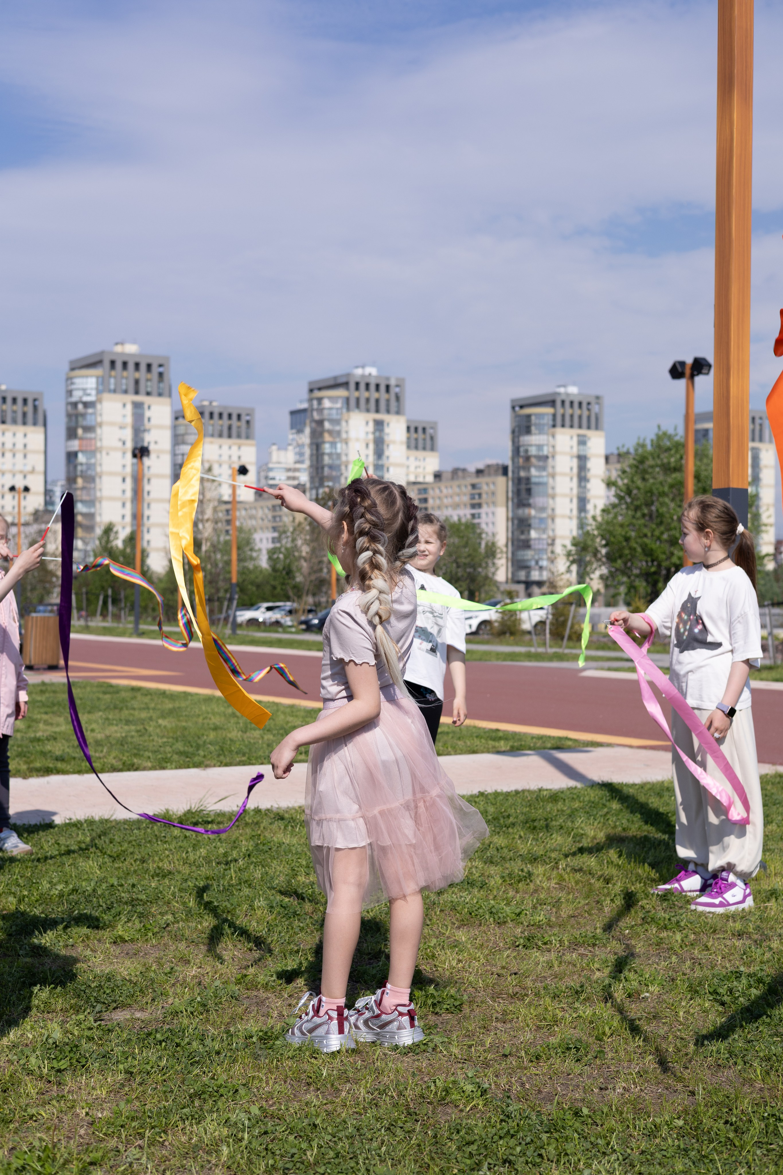 День Рождения в парке. Семейный фотограф в Санкт-Петербурге. Запечатление мгновений и ярких воспоминаний в Вашей жизни