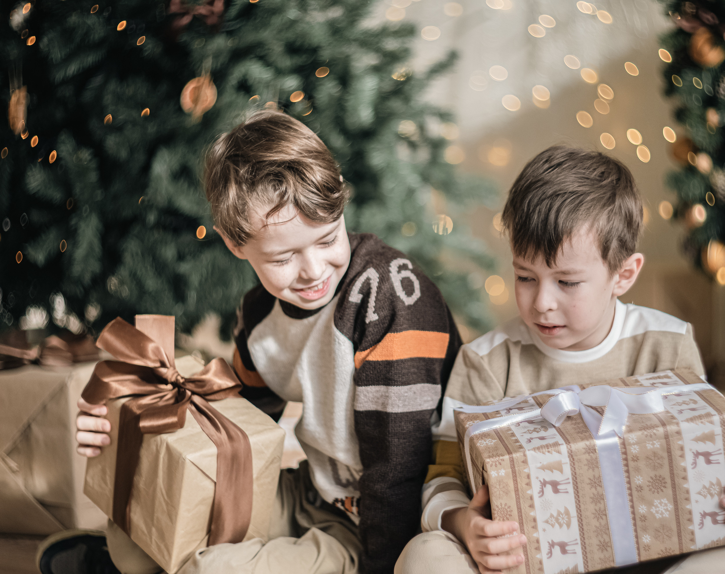 Новогодняя. Семья, четыре поколения. Фотограф Скворцов Дмитрий, Балашиха. Портреты, семейные съёмки