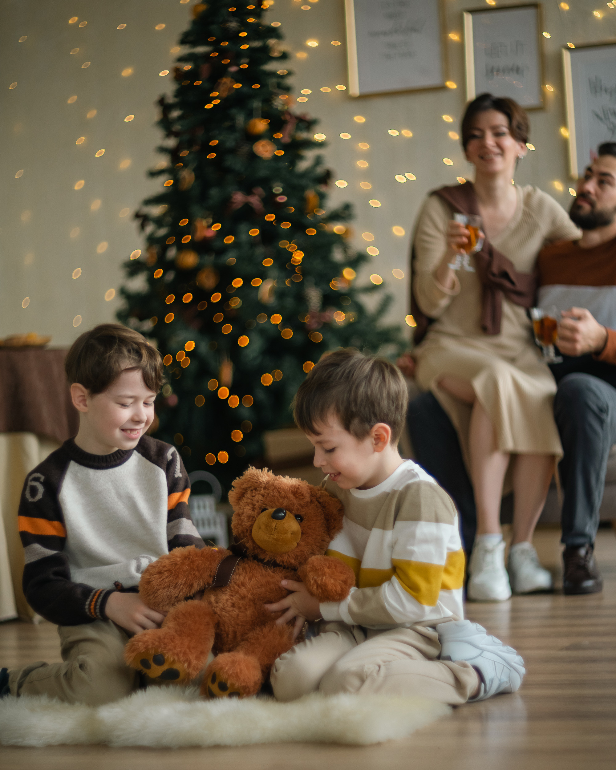 Новогодняя. Семья, четыре поколения. Фотограф Скворцов Дмитрий, Балашиха. Портреты, семейные съёмки