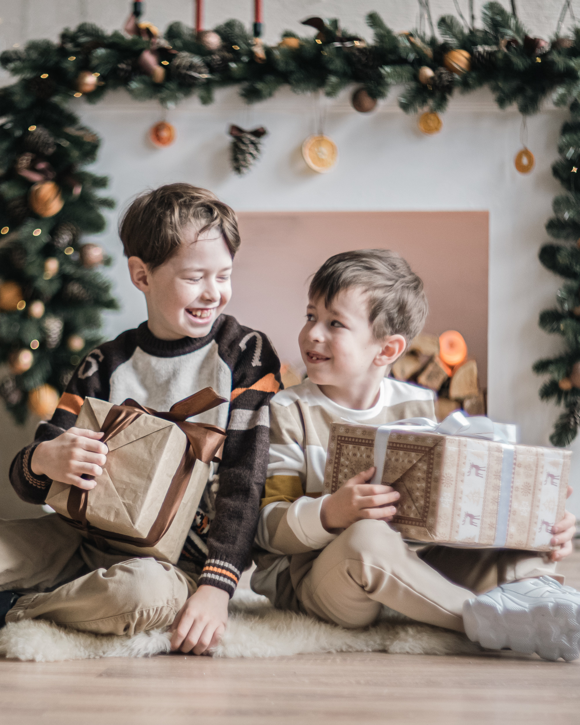 Новогодняя. Семья, четыре поколения. Фотограф Скворцов Дмитрий, Балашиха. Портреты, семейные съёмки