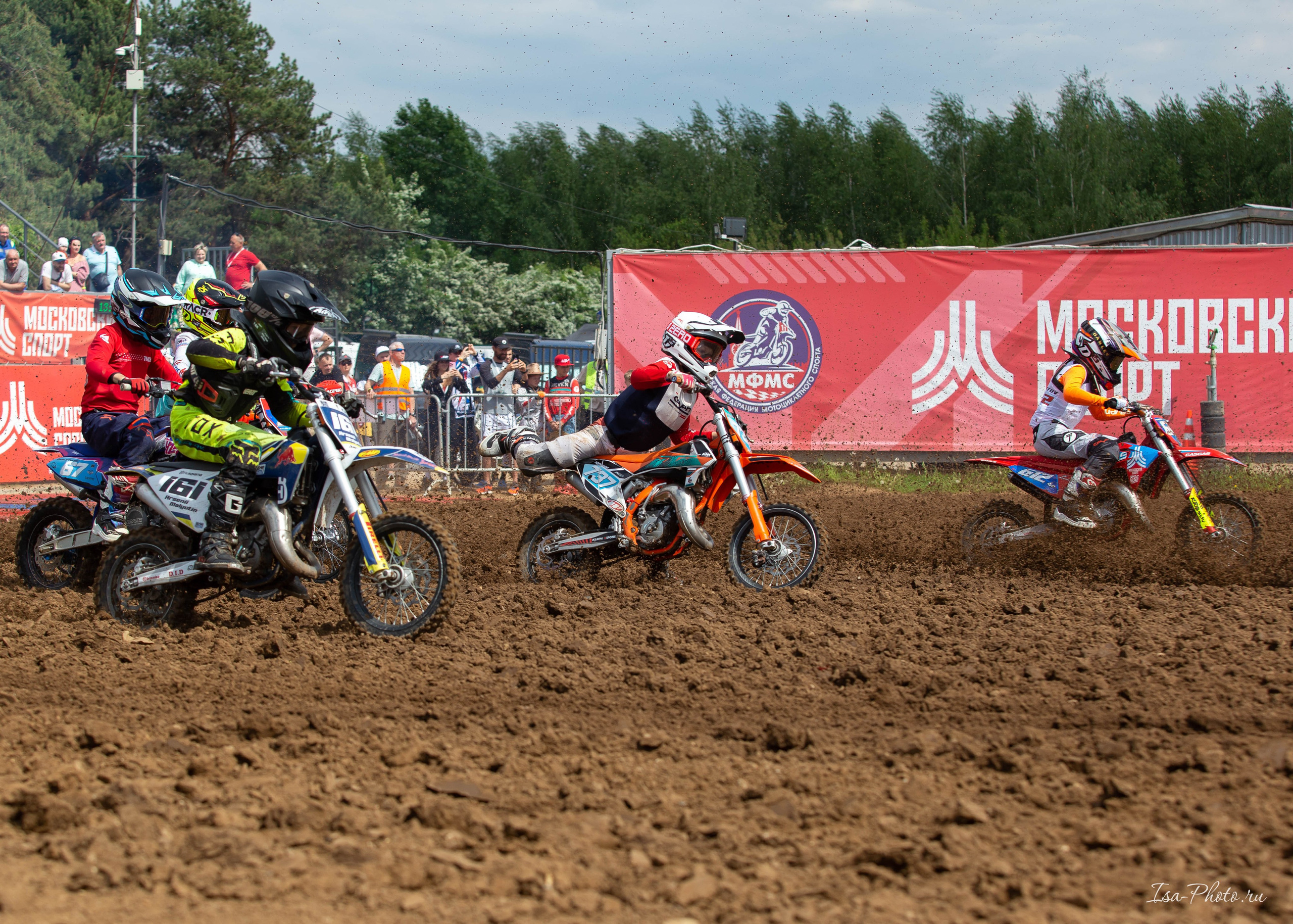Чемпионат Москвы по суперкроссу г. Москва. Крылатское. Репортажный фотограф в Москве