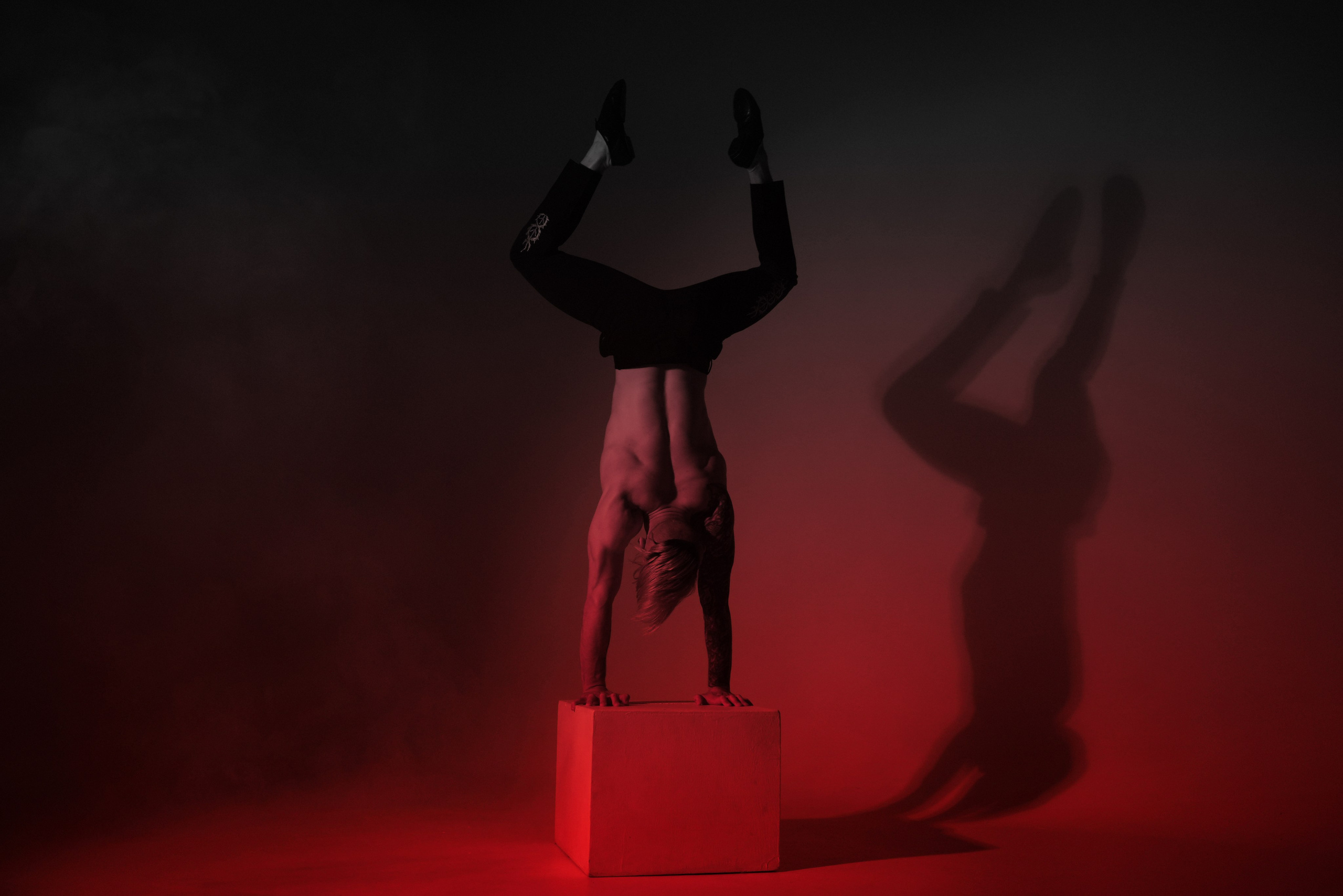 Sport-Art. Анна Жукова — Режиссёр кино и цирка, сценарист, фотограф