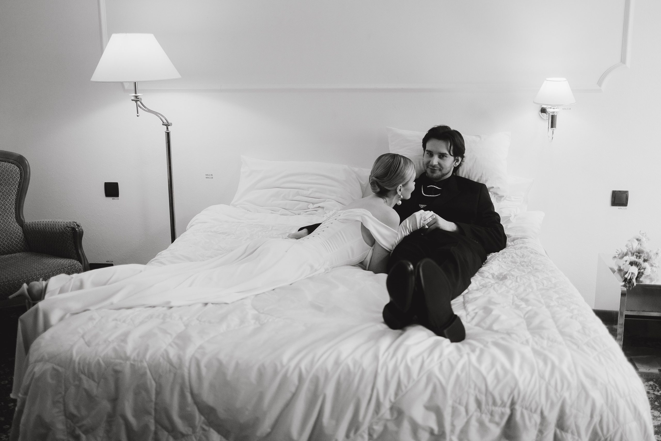 Стас и Оля, свадебное лавстори в отеле Marco Polo. Пленочные и цифровые кадры. Свадебный и портретный фотограф в Москве Кристина Золотова