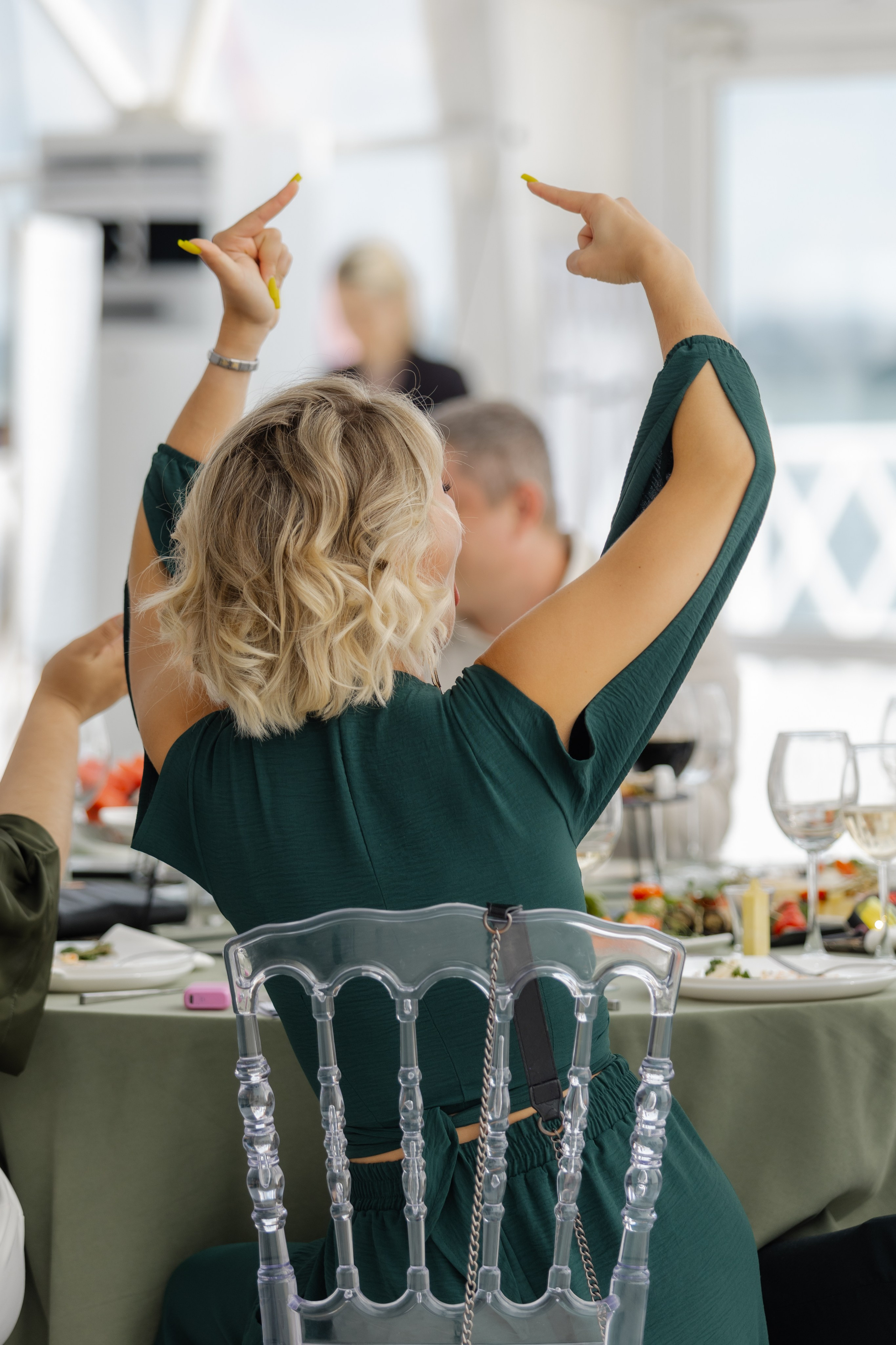 Саша и Алина. Главная