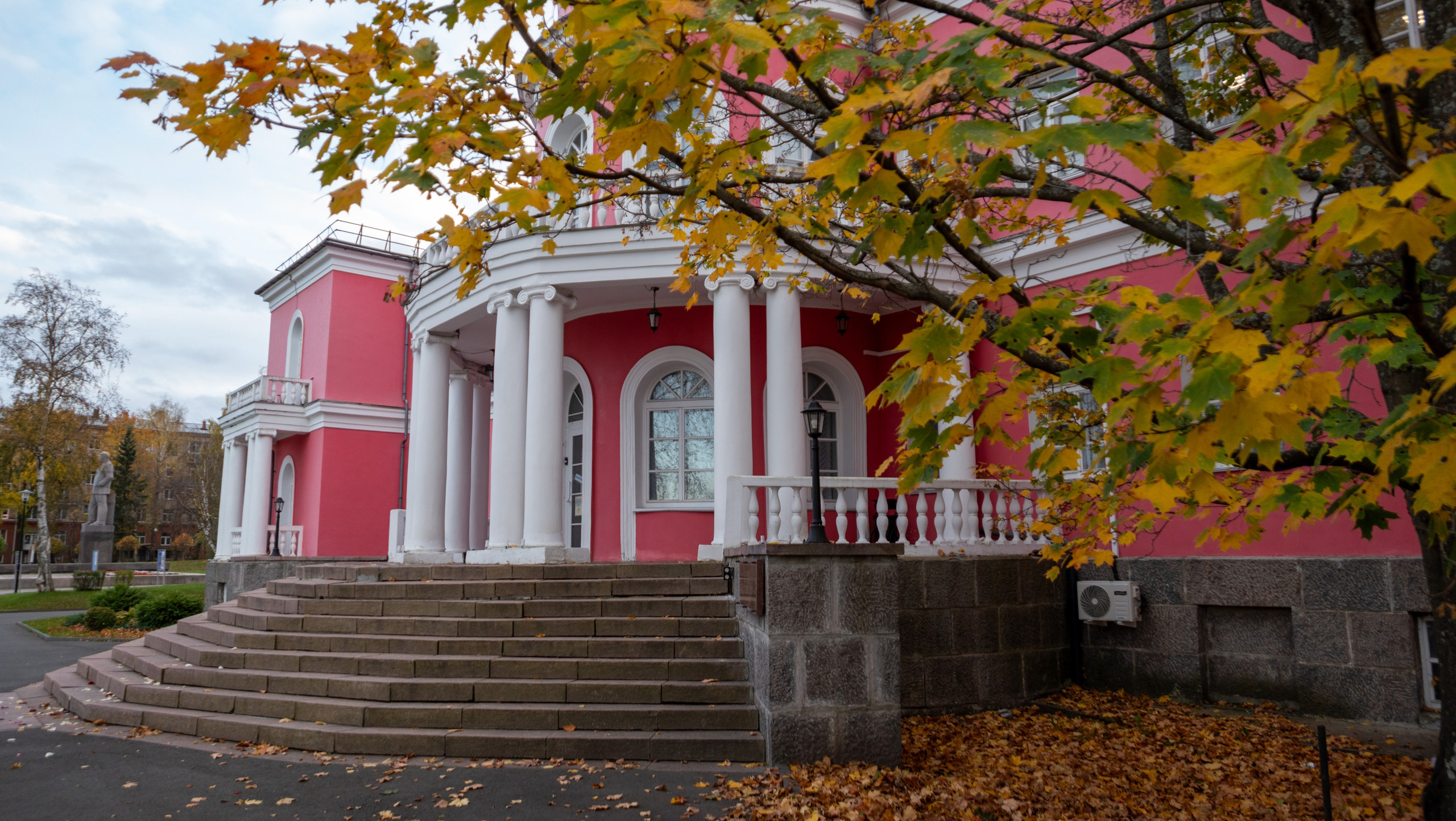 Карелия. Семейный, детский фотограф в г. Югорск Юрий Толкач