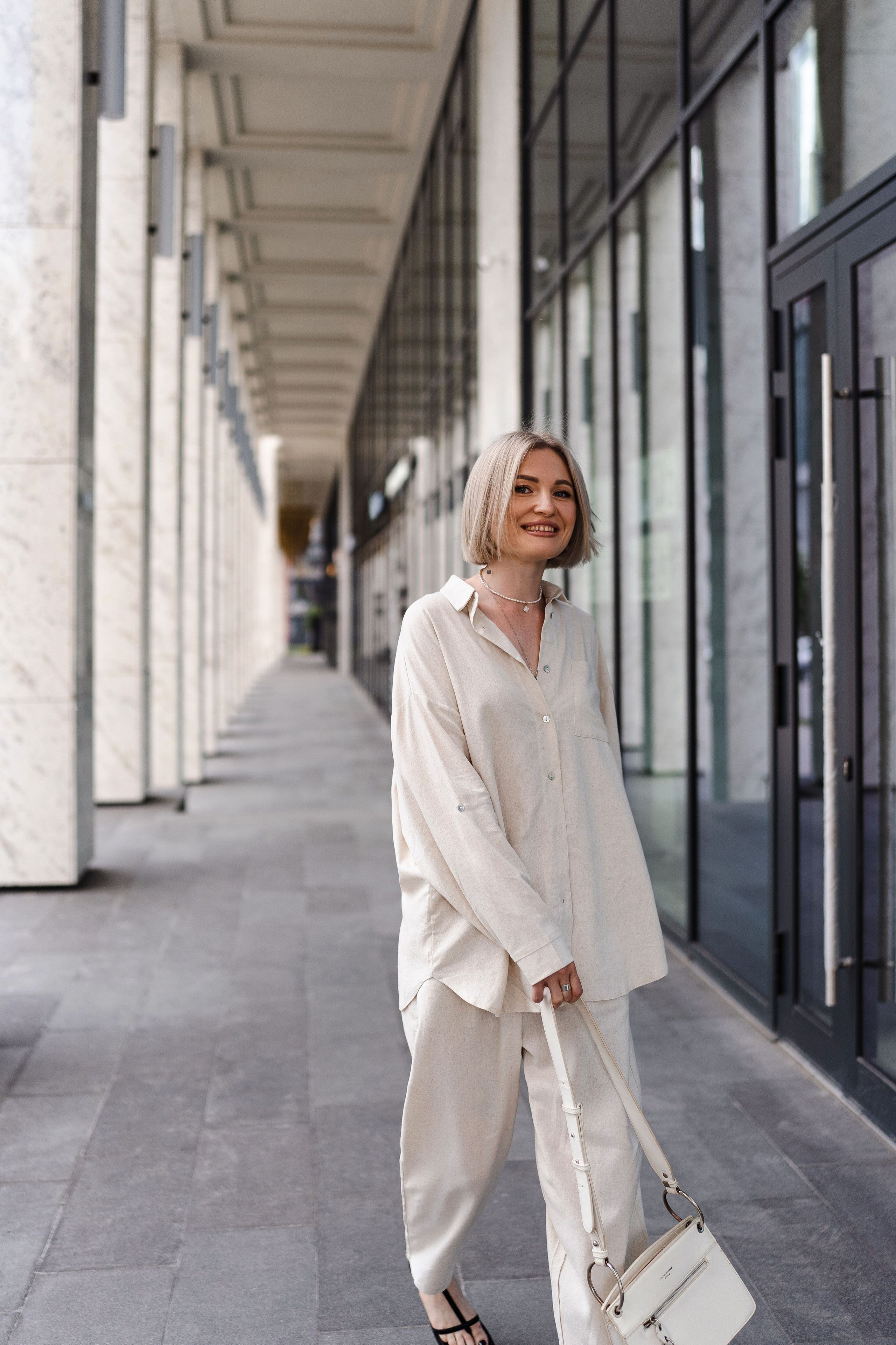 Смотреть серию. ЖЕНСКИЙ ФОТОГРАФ КРИСТИНА ВИГЕЛЬ