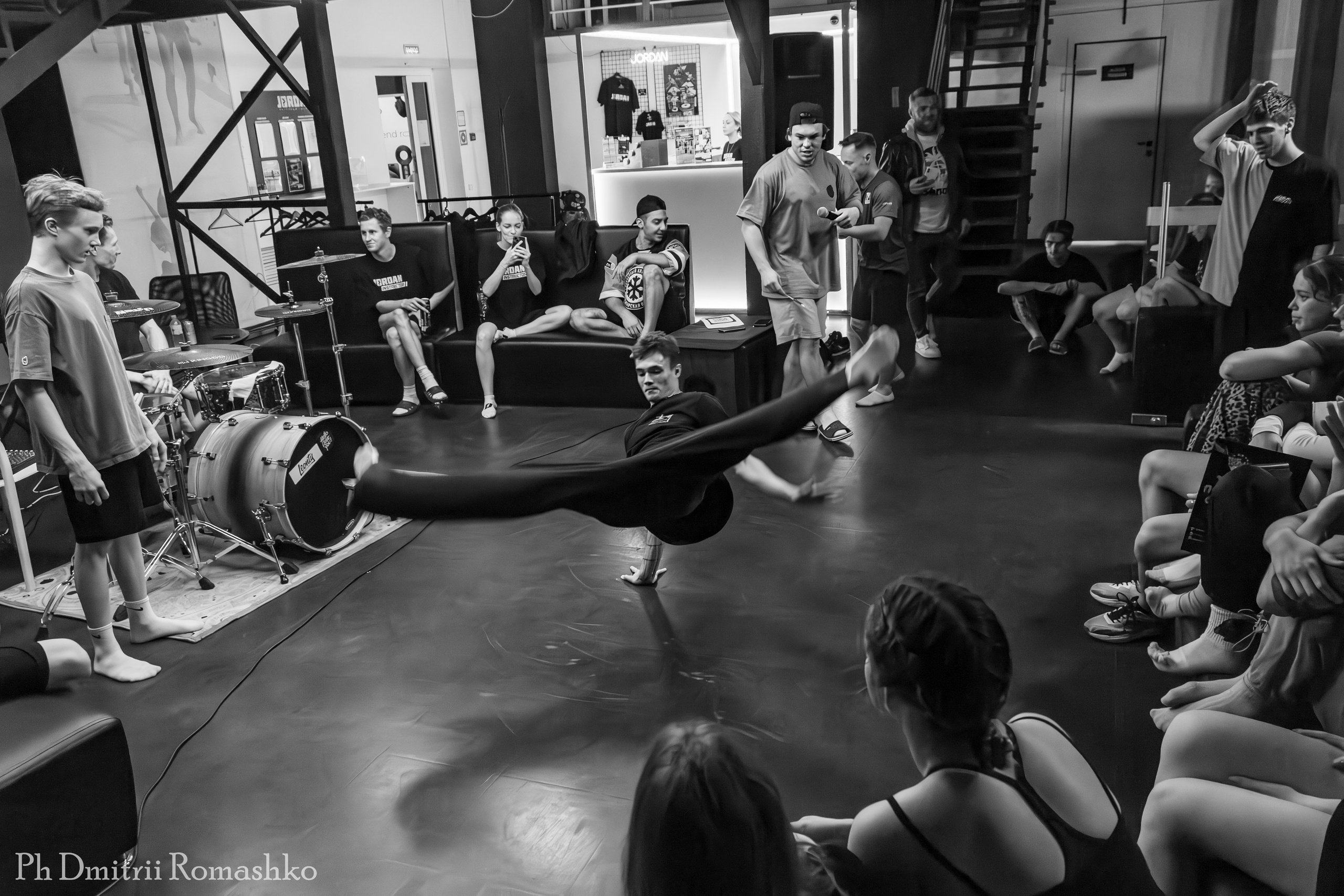 Репортаж/Бэкстейдж. Фотограф Дмитрий Ромашко